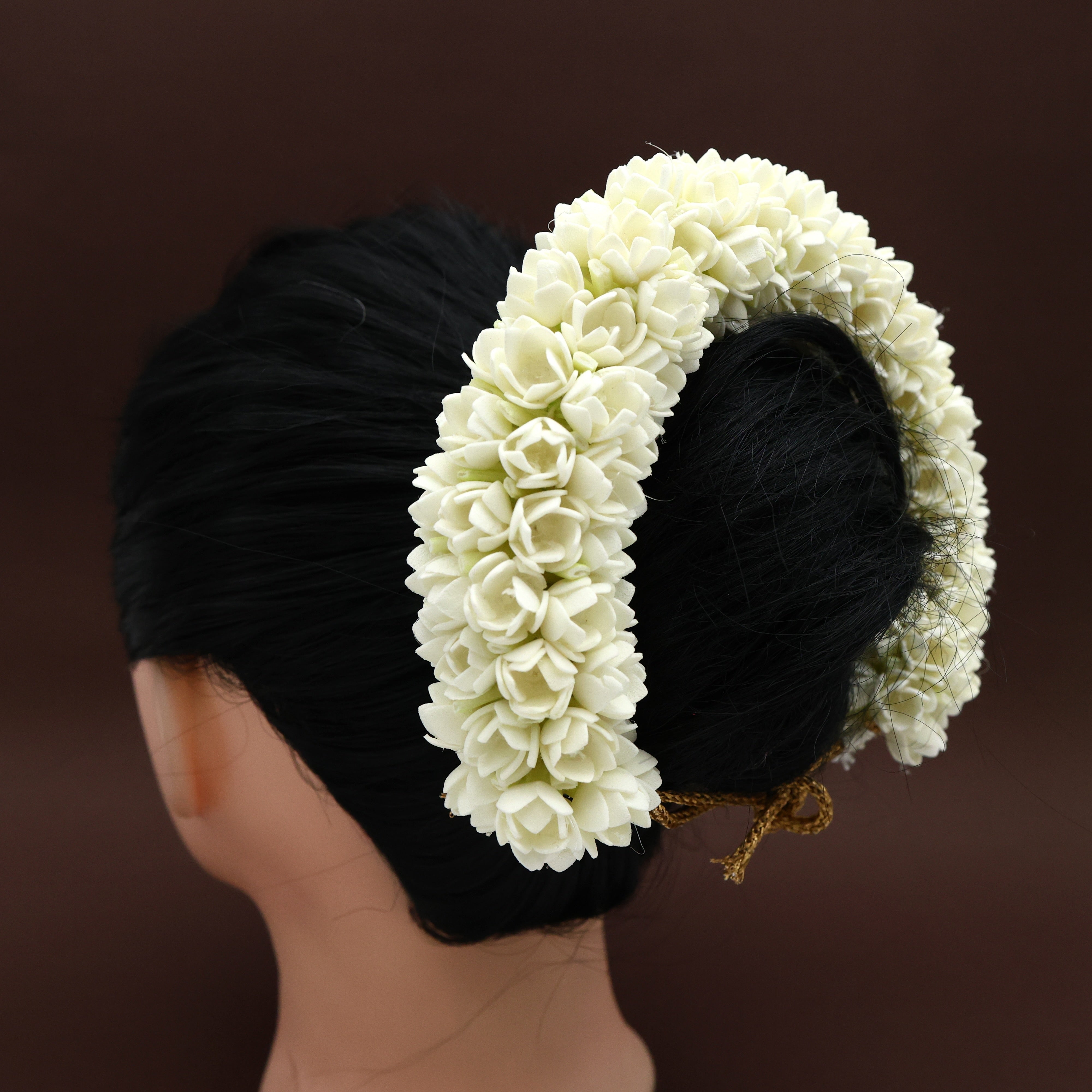 Handmade Real Look Foam Bloomed Jasmine Bridal Veni