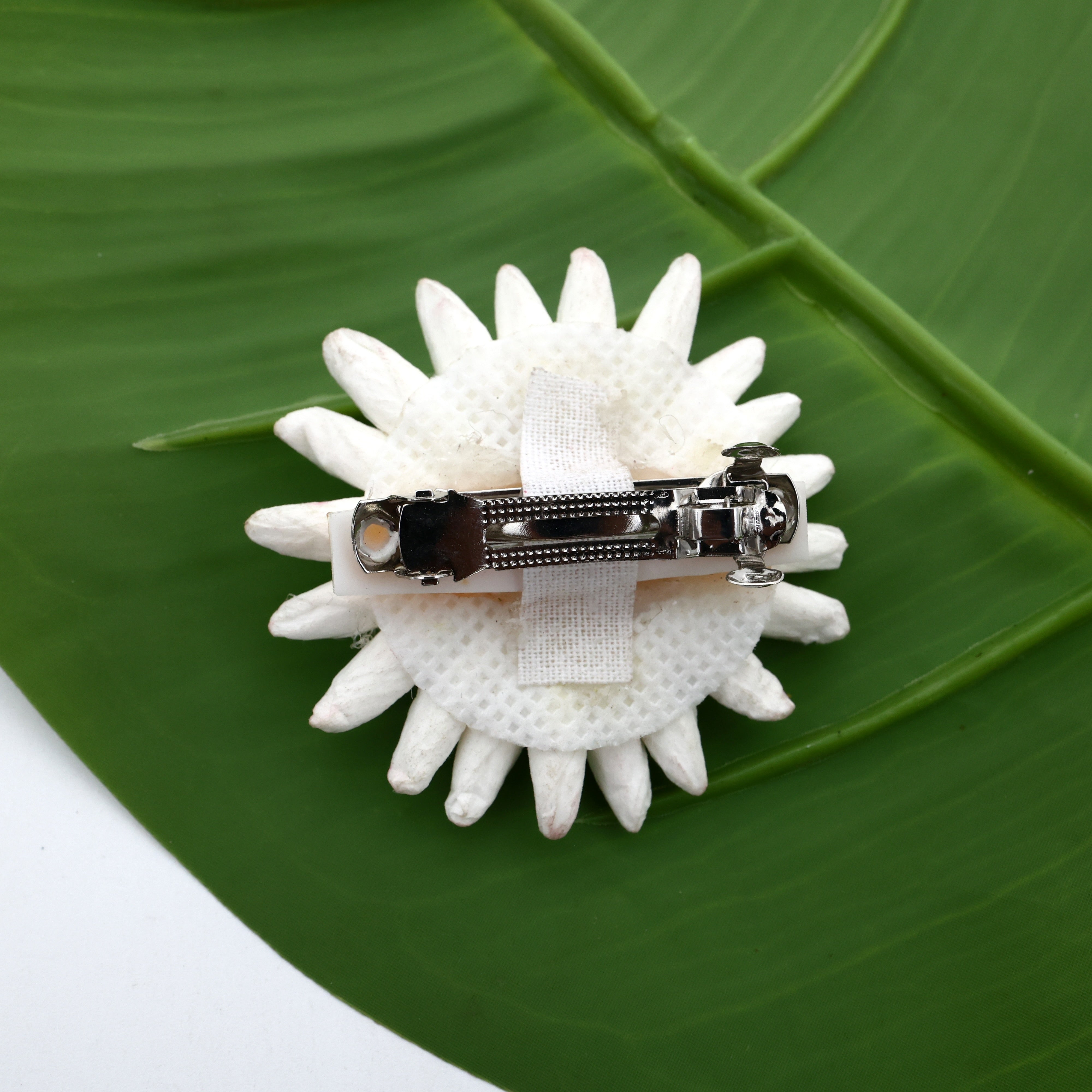 Handmade Small Kemp Suryan Mullai Mottu French Barrette Hair Clip