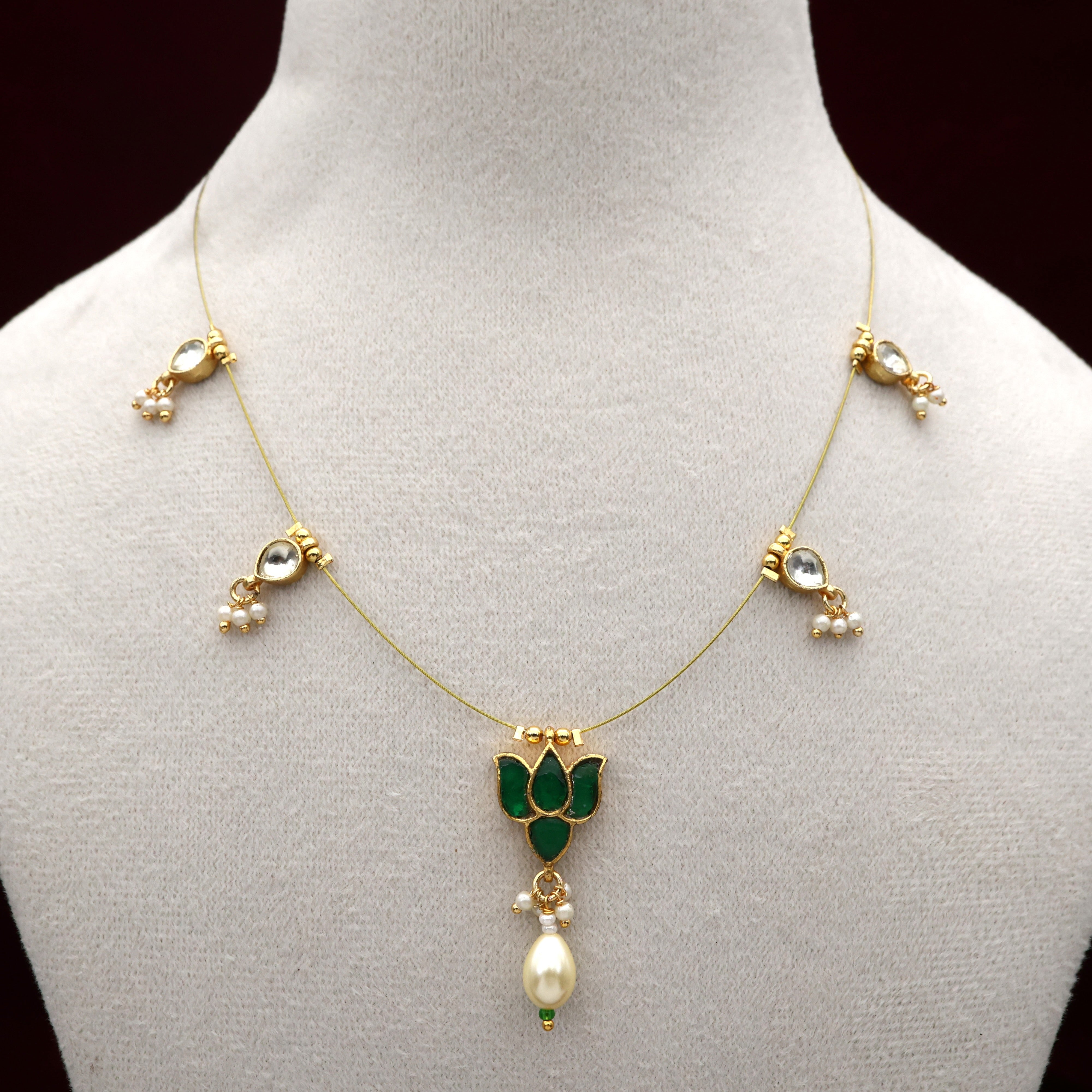 Pachi Kundan Tamara Invisible Necklace - Green