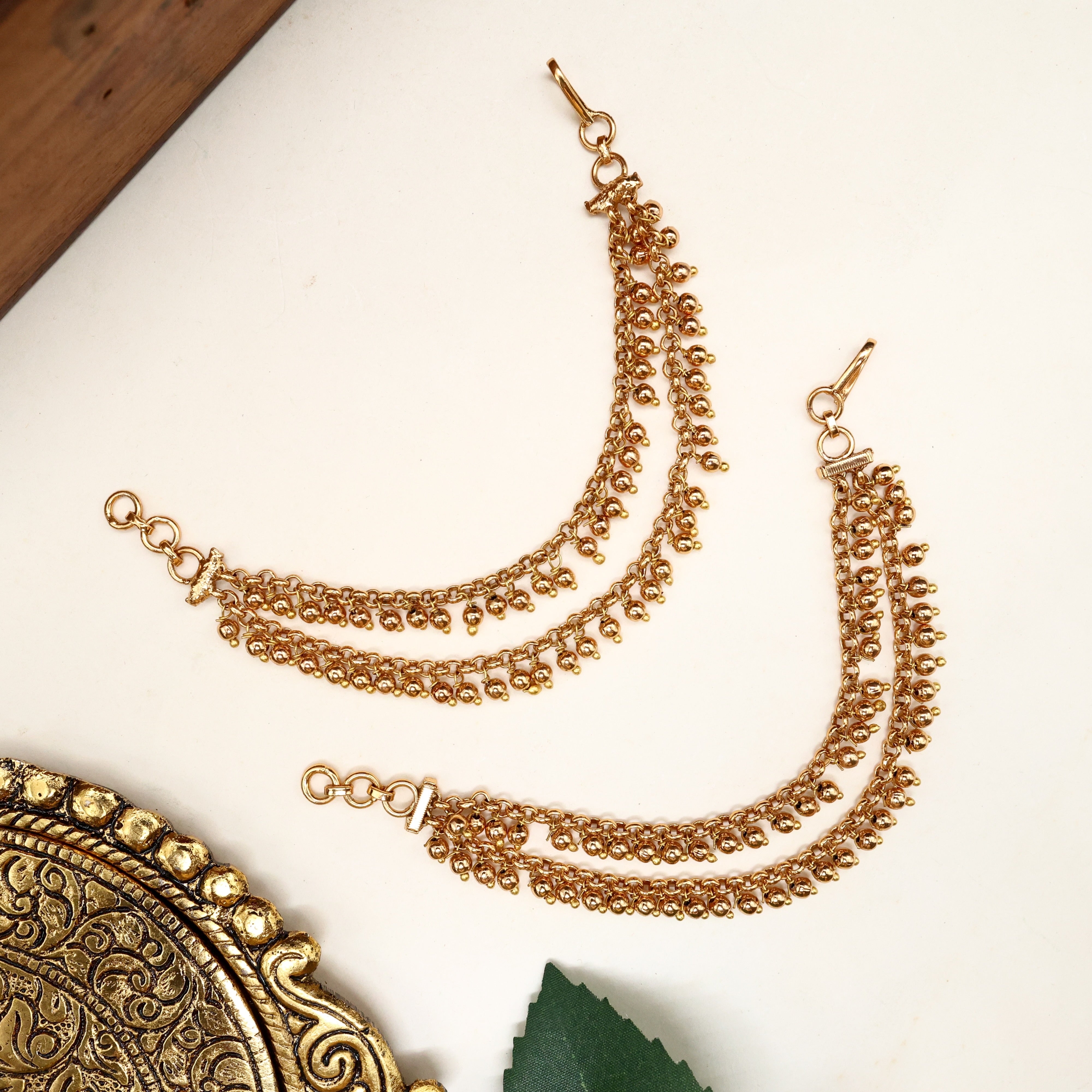 Antique Gold Double Line Gold Balls Hanging Maatal/Ear Chain