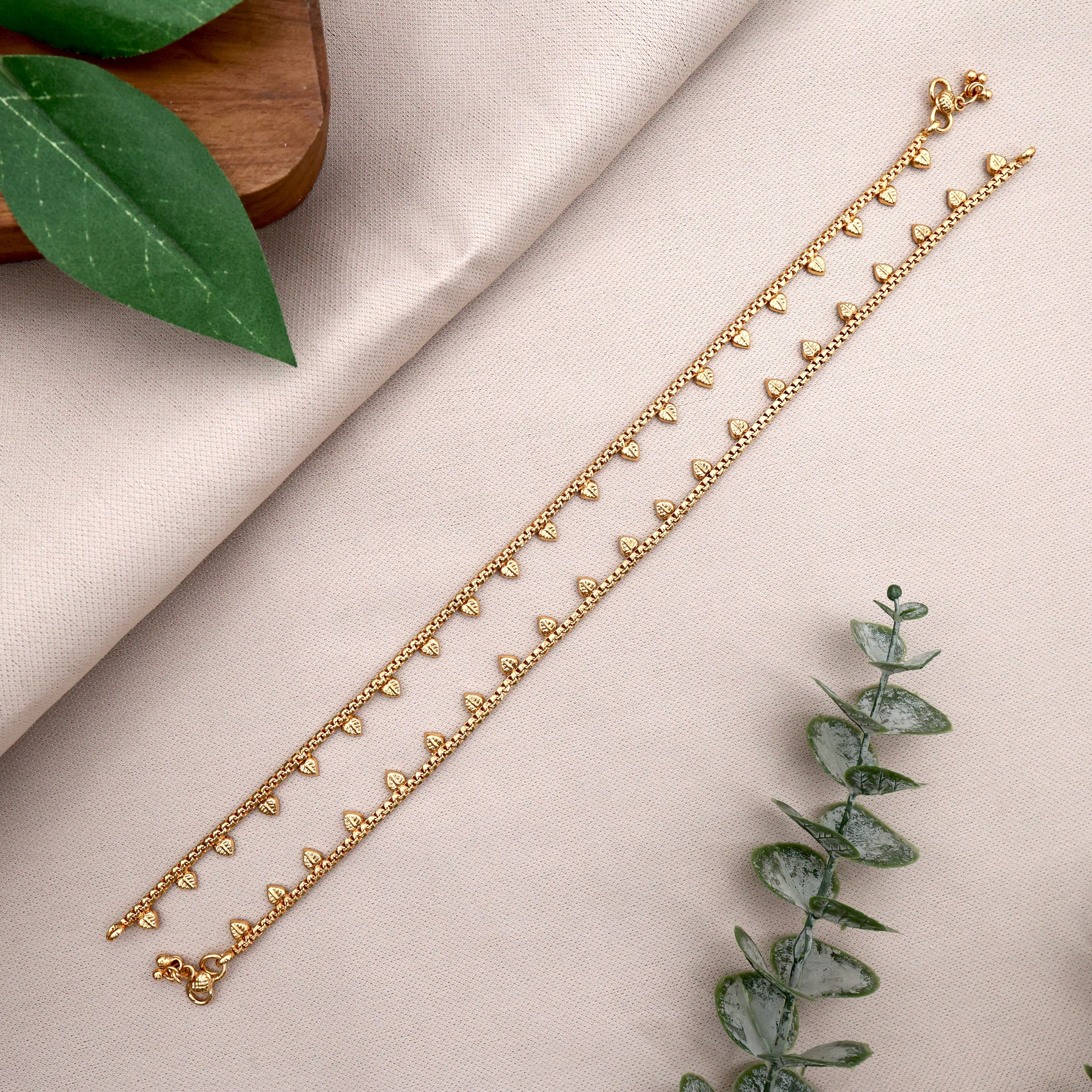 Antique Real Gold Look Heart Leaf Drops Anklets For Women