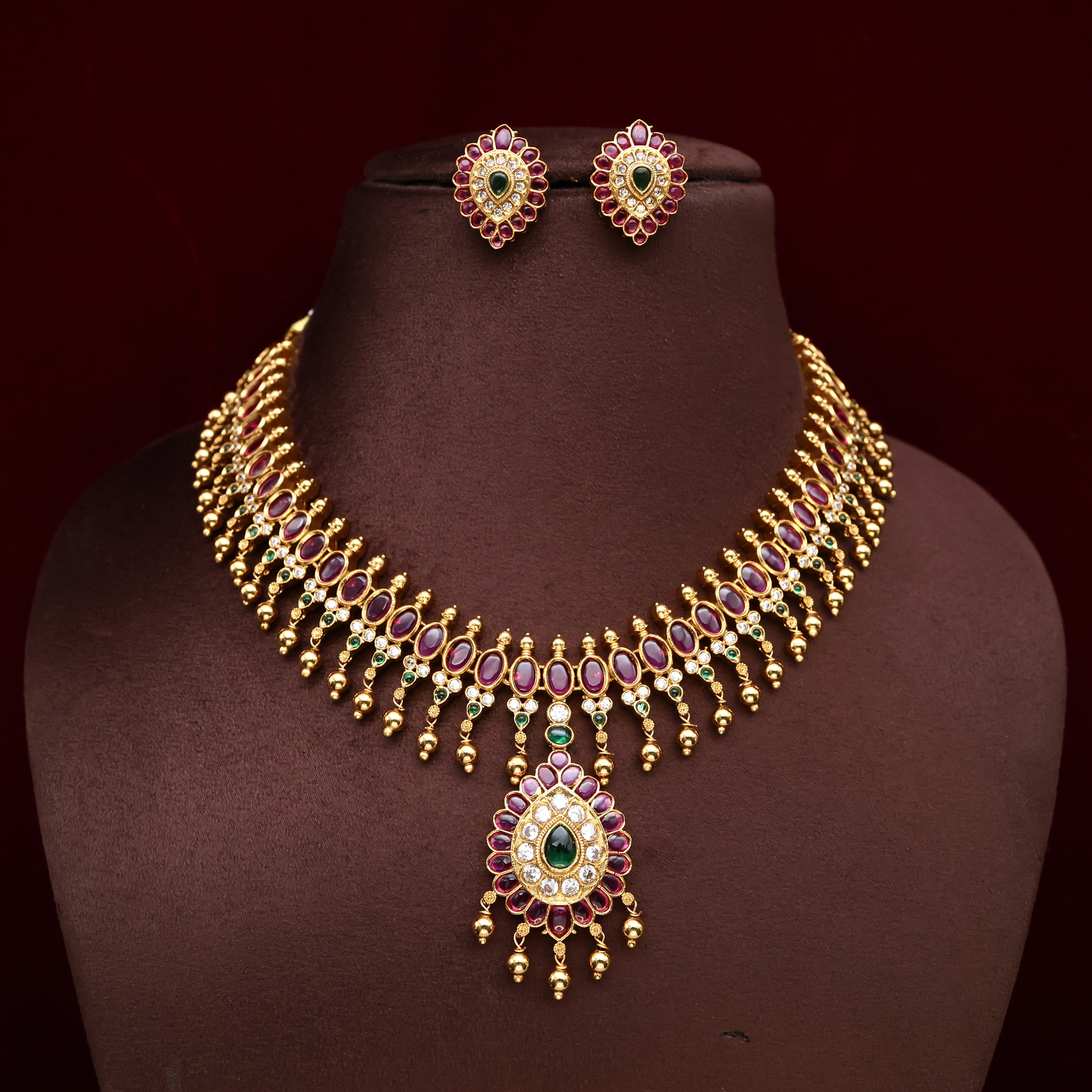 PREMIUM KEMP TILAK DROP BRIDAL NECKLACE SET