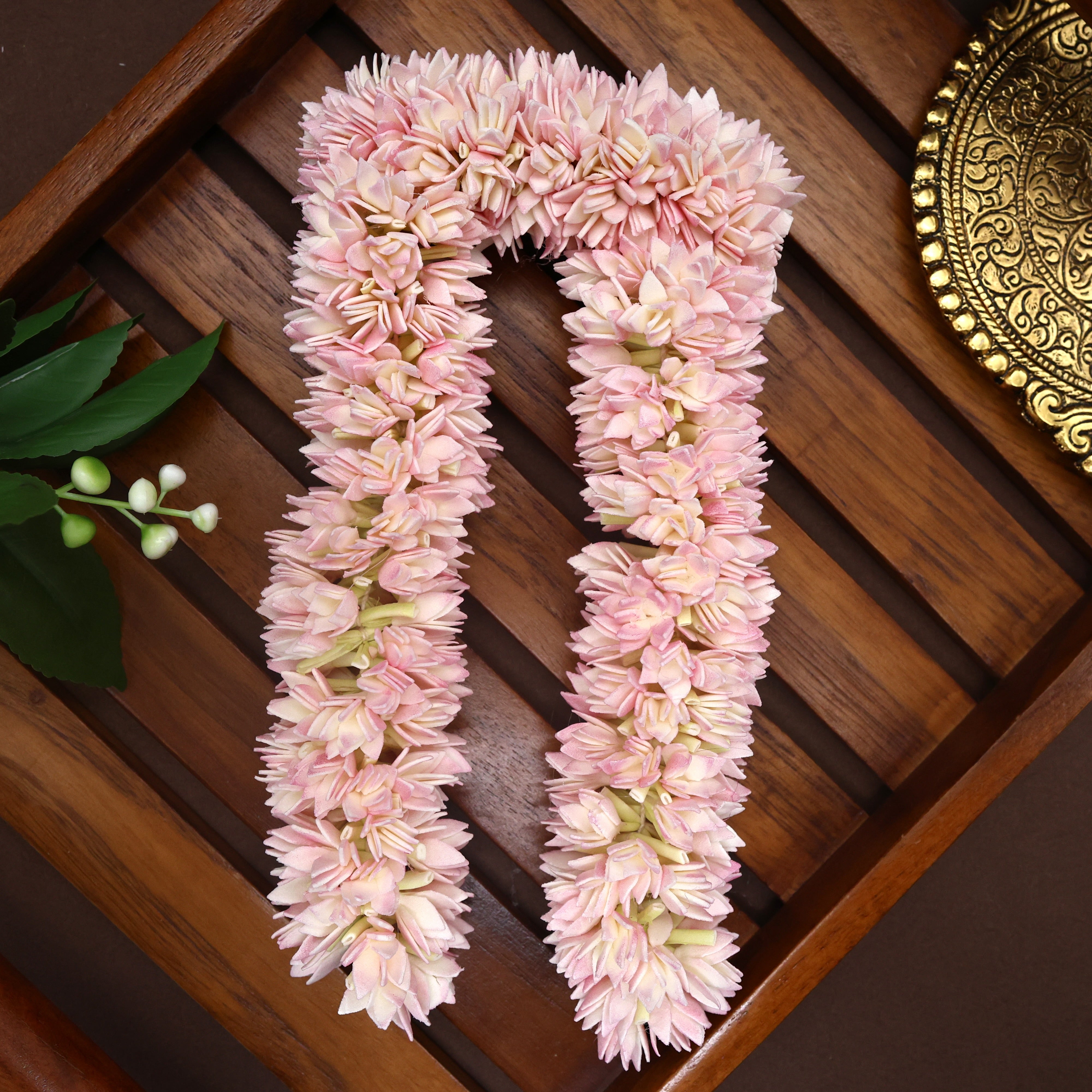 Very Easy to Wear Real Looking Reusable Foam Jathi/Jaji Poo with French Barrette Clip