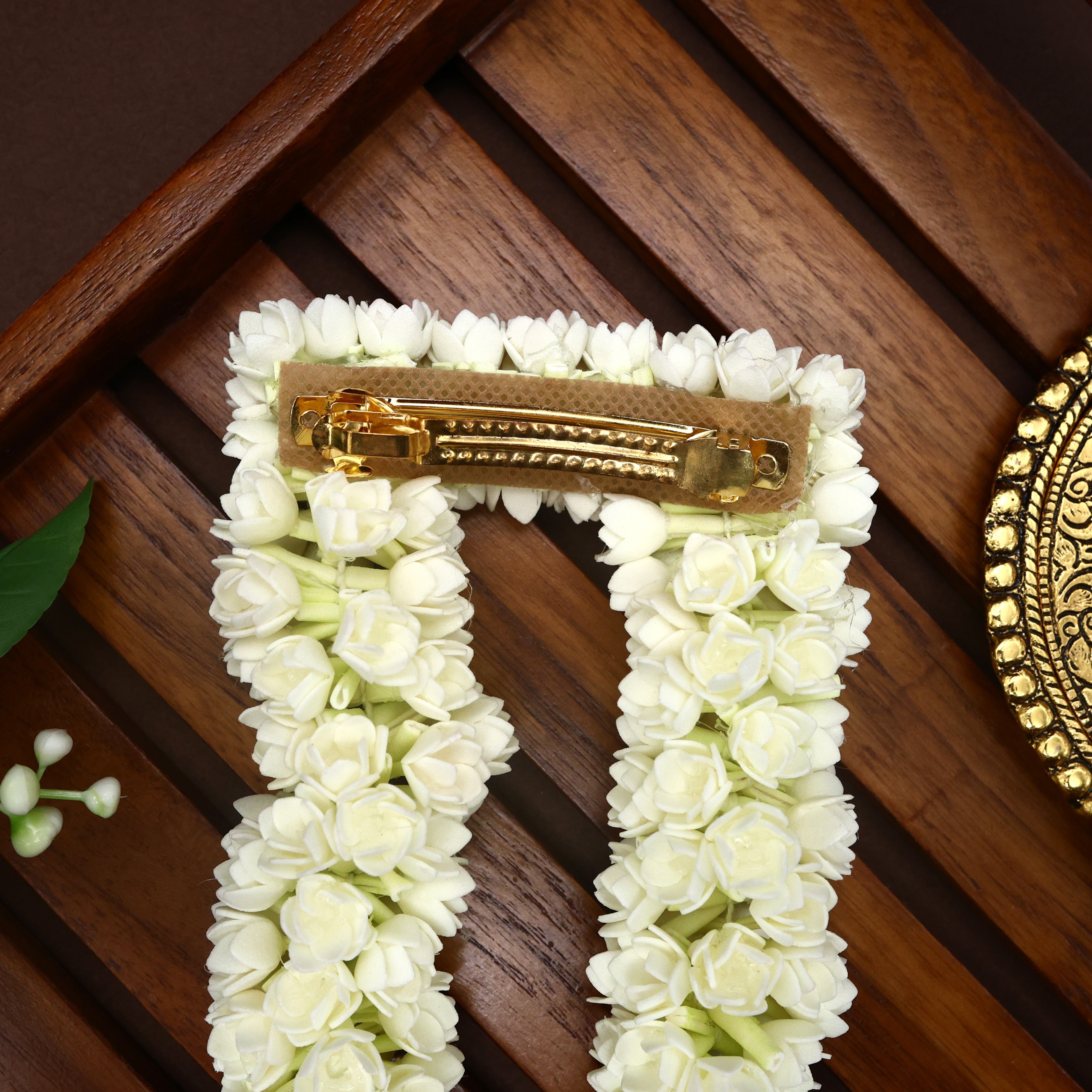 Very Easy to Wear Real Looking Reusable Foam Bloomed Malli Poo with French Barrette Clip