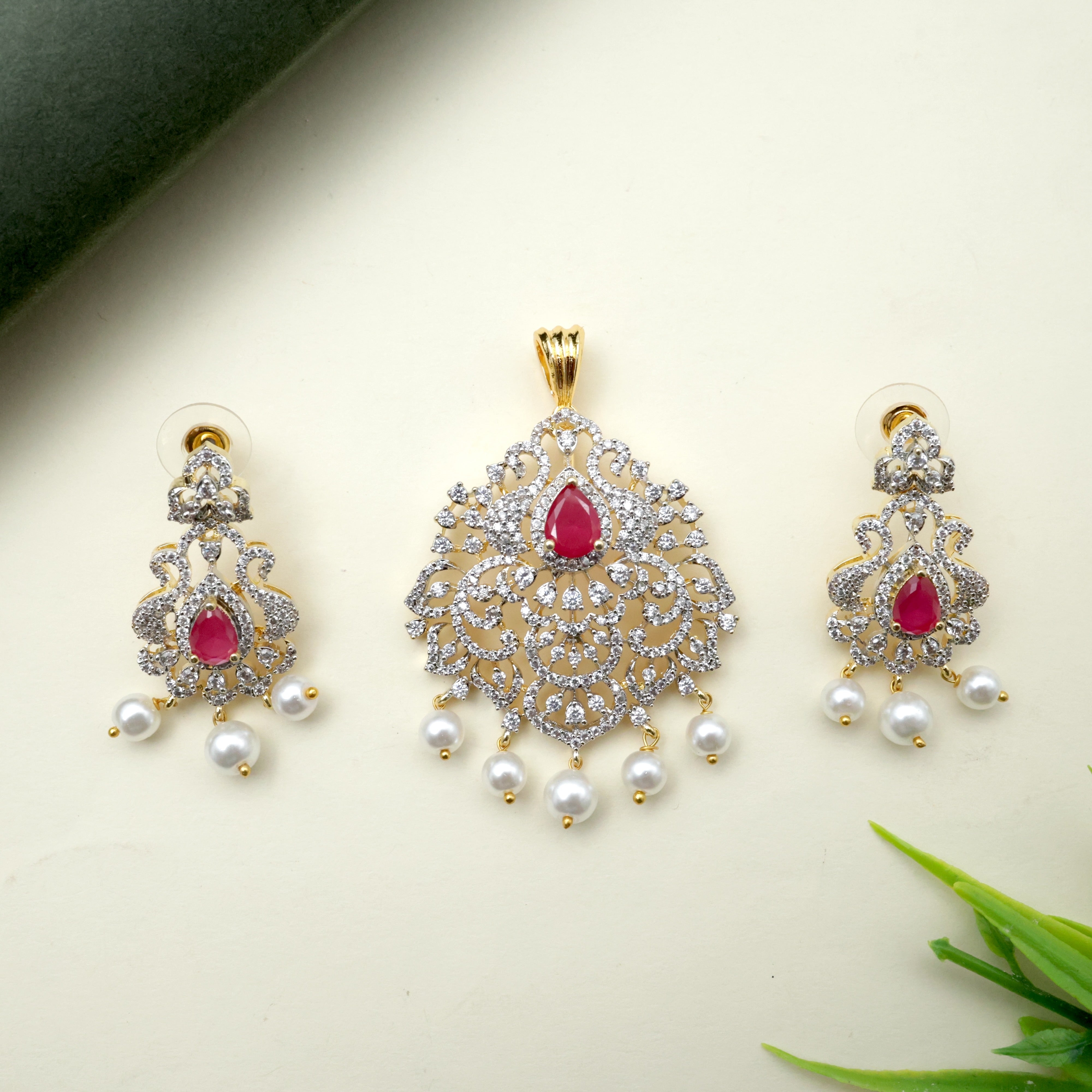 Two In One AD Pendant And Maang Teeka Set