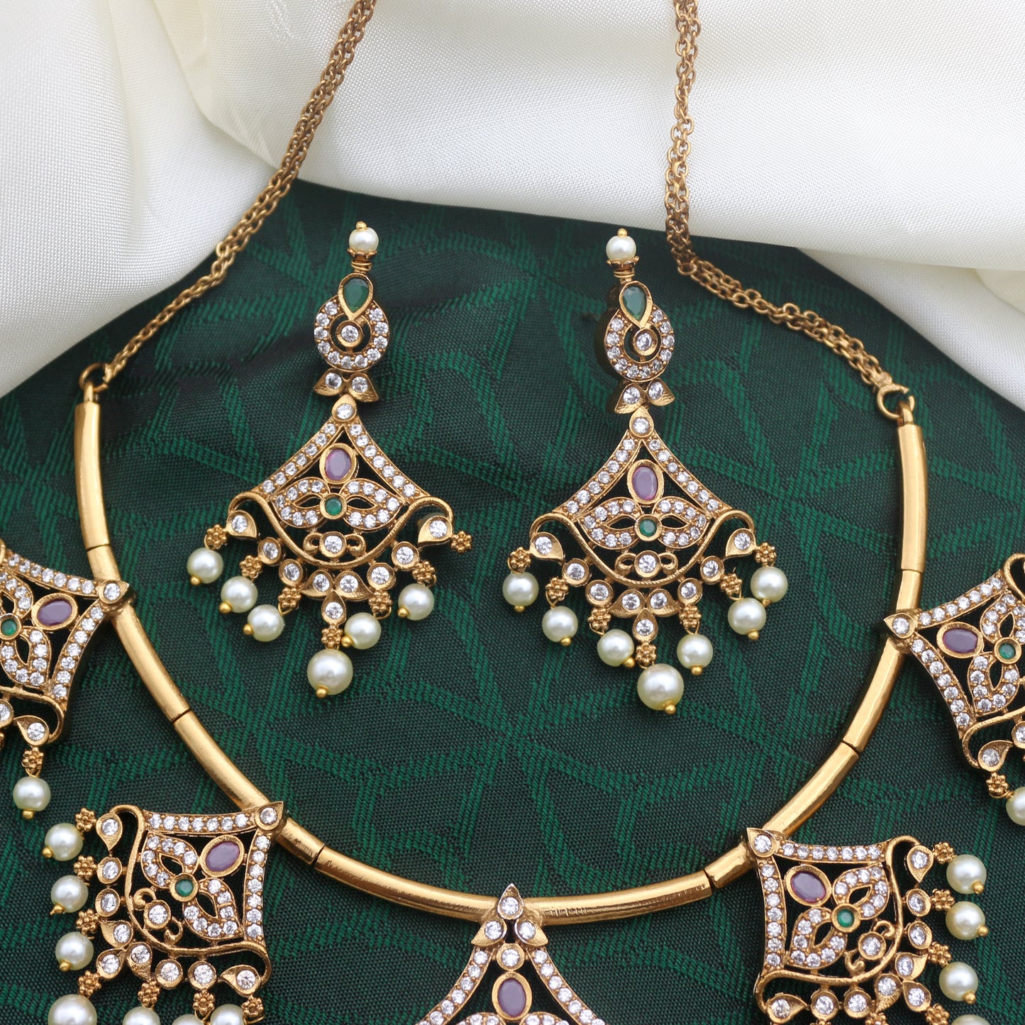 Antique Matte AD Designer Hasli Necklace Set