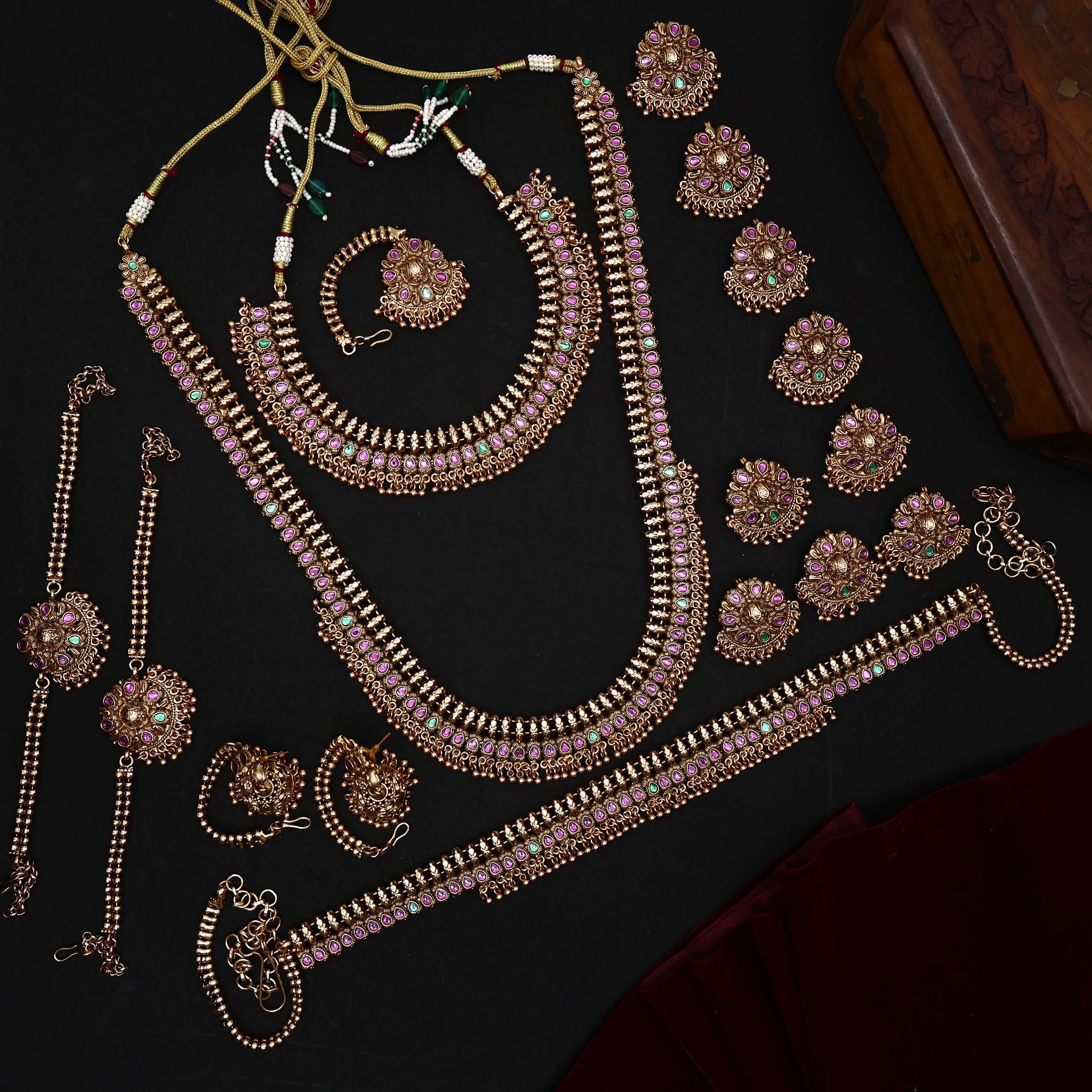 Antique Nagas Precious Kemp Flower Buds Full Bridal Set