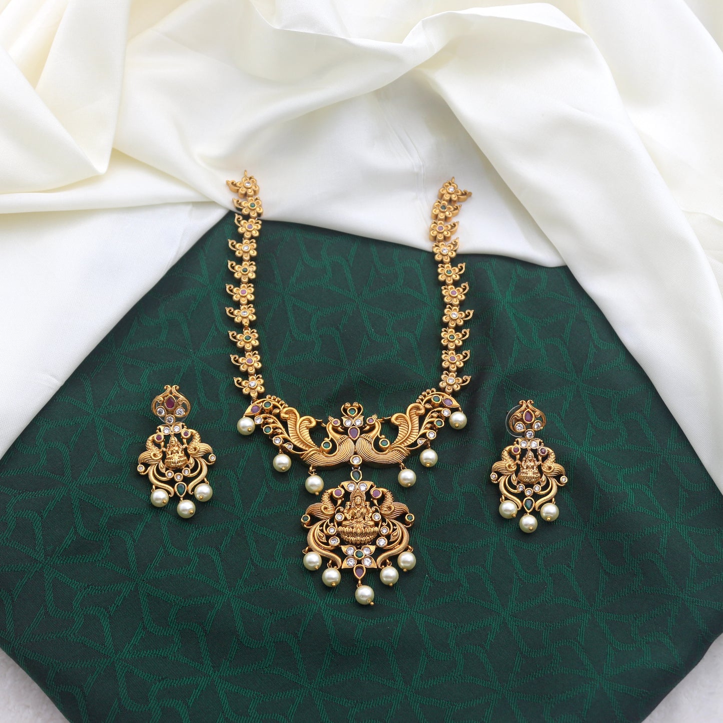 Antique Matte Designer Lakshmi Lightweight Necklace Set