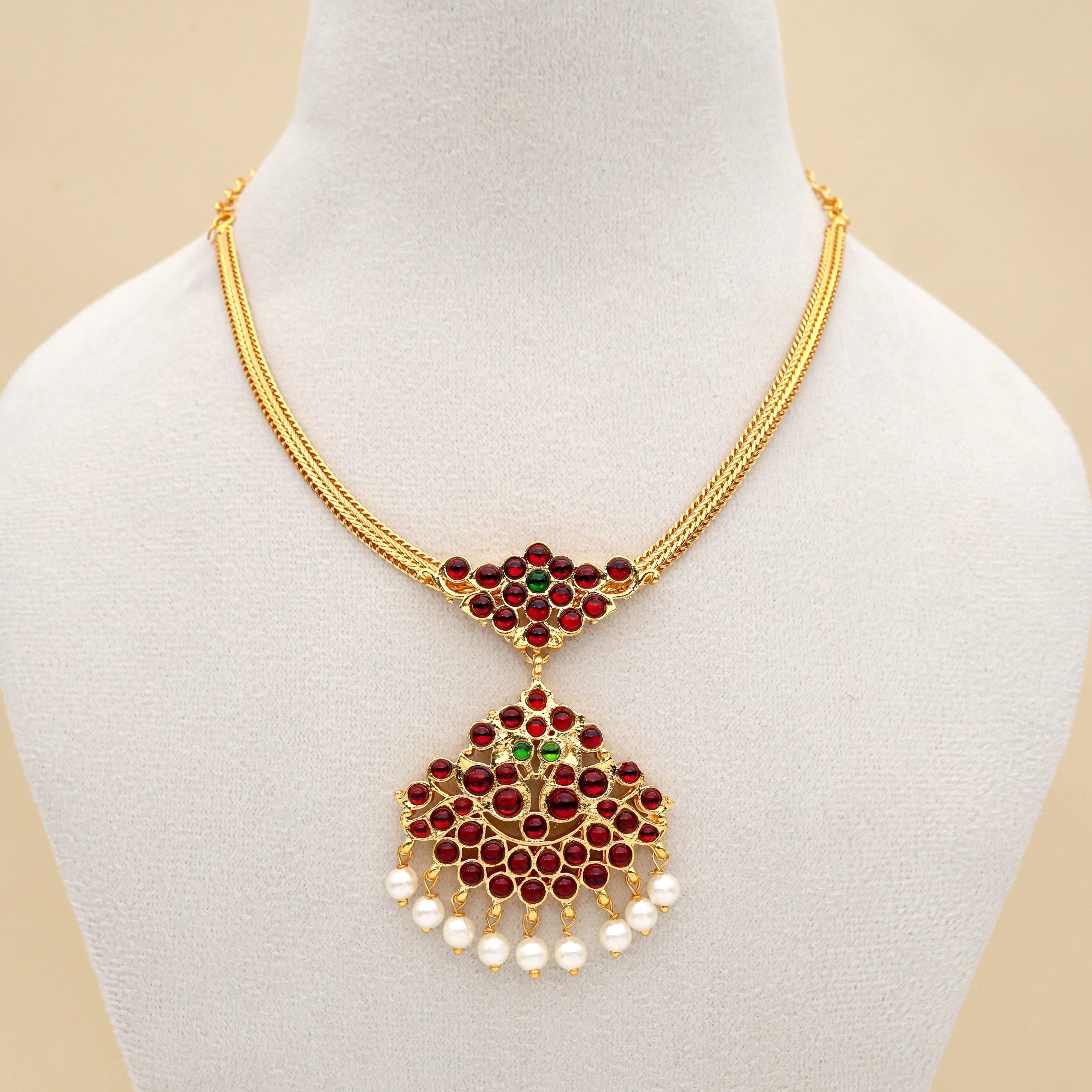Gold Tone Temple Kemp Rettapakshi Attigai Necklace