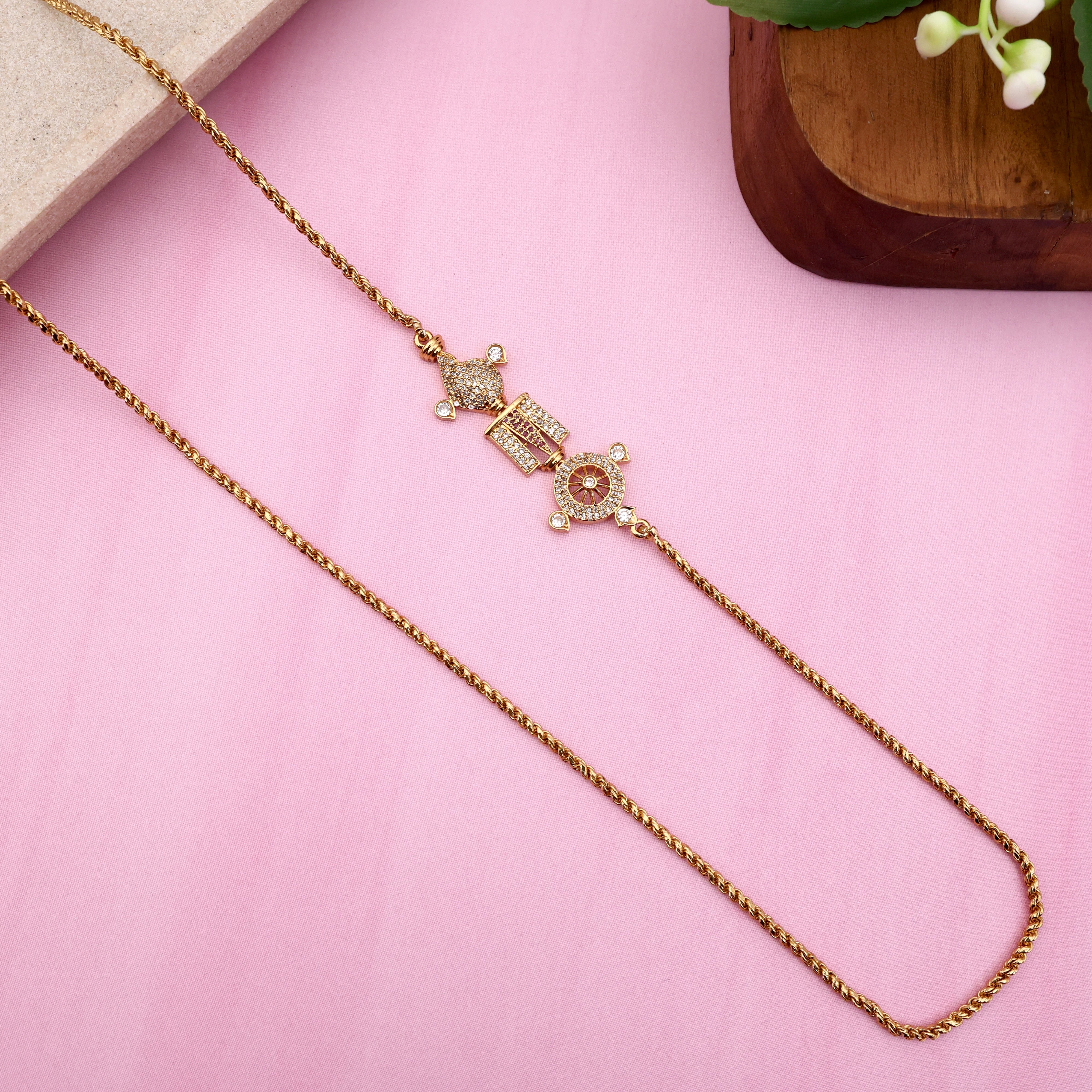 Gold Look Diamond Look Thiruman Mogappu Chain - White & Red