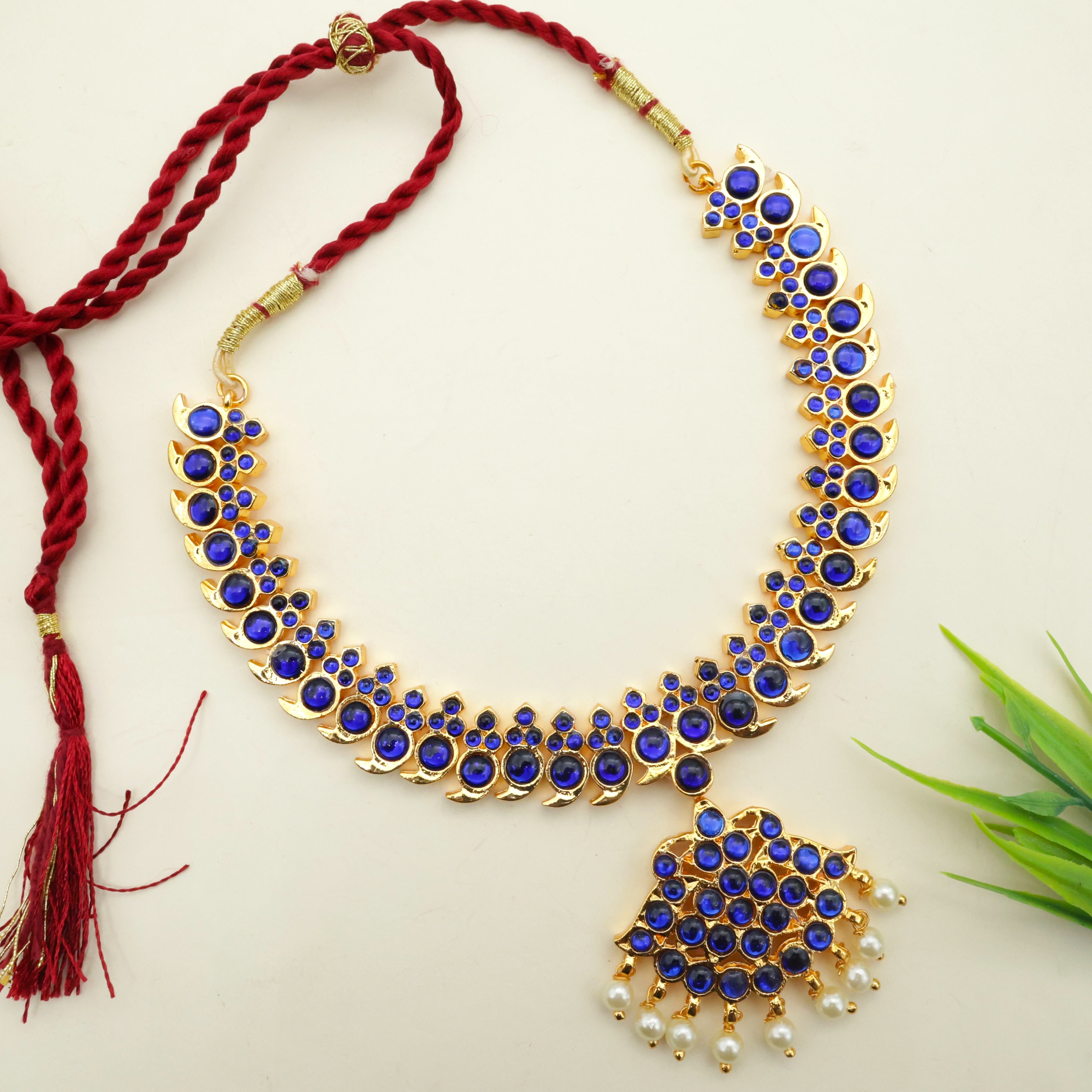 Budget Friendly Mango Kemp Mayuri Necklace - Blue