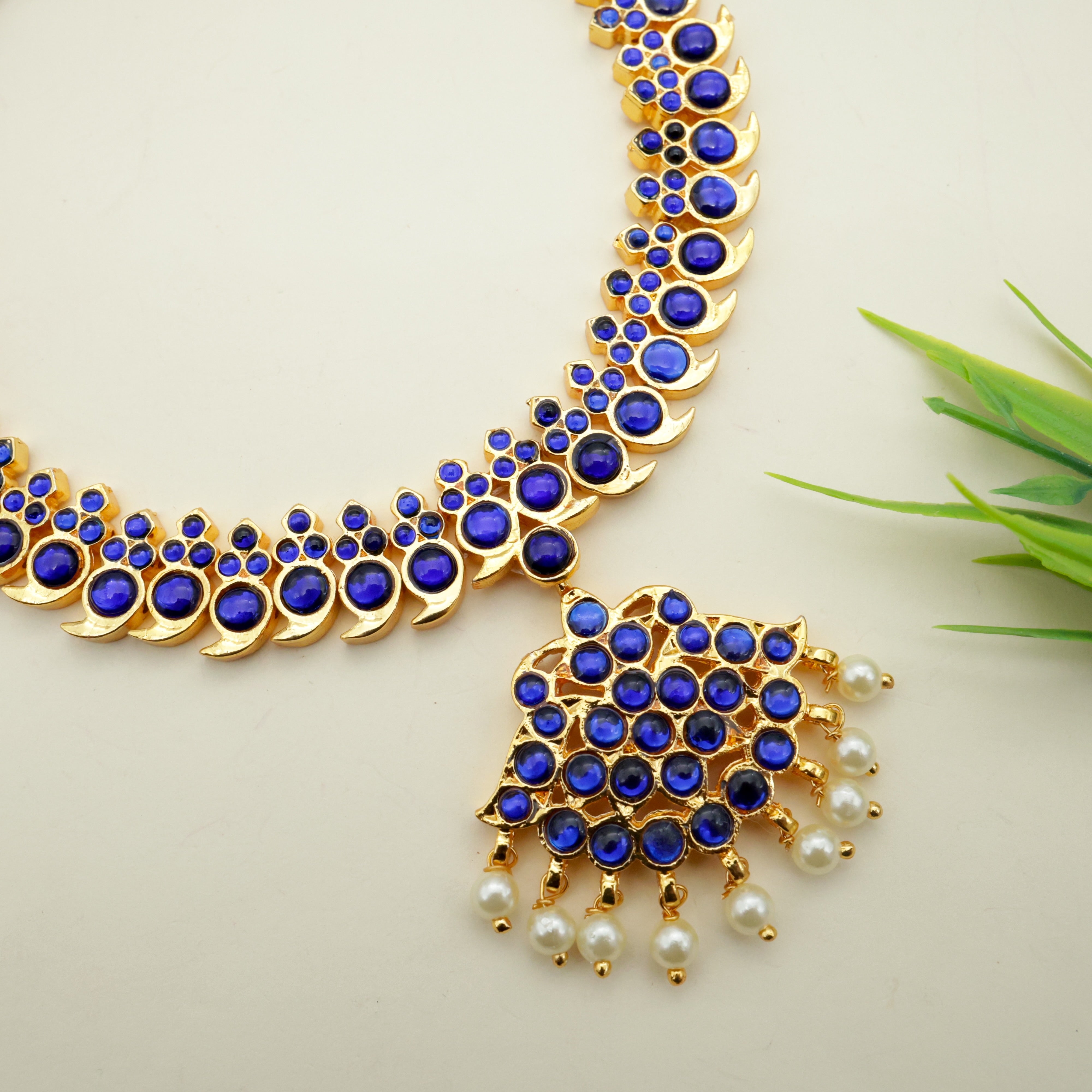 Budget Friendly Mango Kemp Mayuri Necklace - Blue