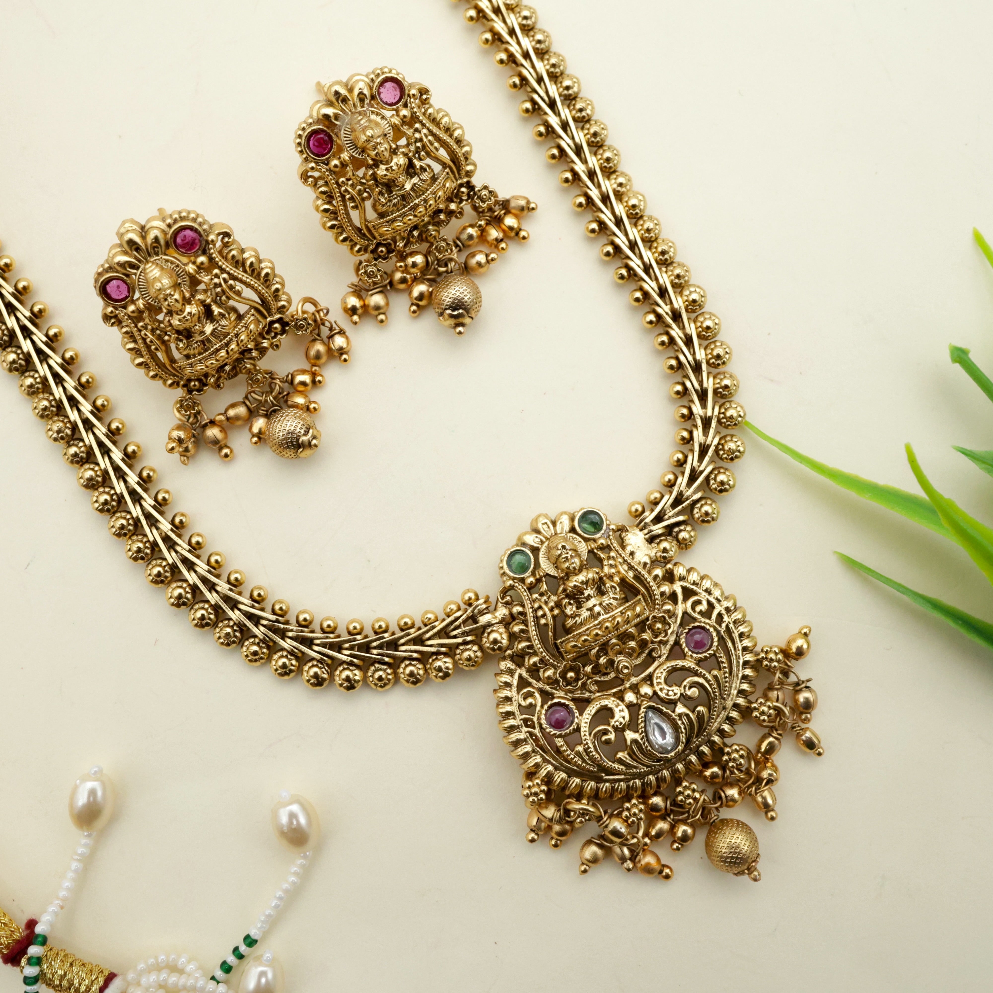 Antique Gold Lakshmi Pendant Necklace Set