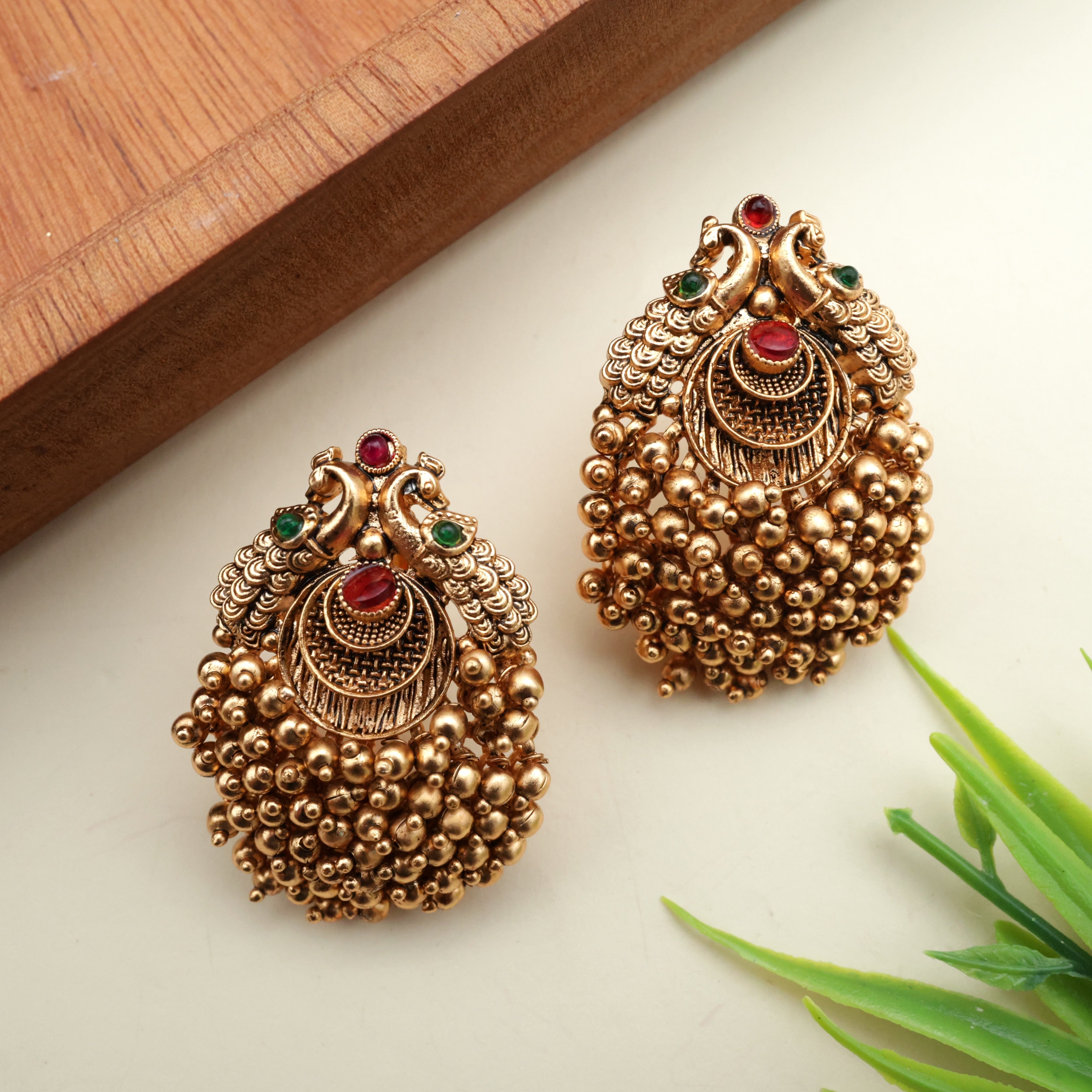 Antique Bunch Beads Kemp Rettapakshi Earrings - Gold