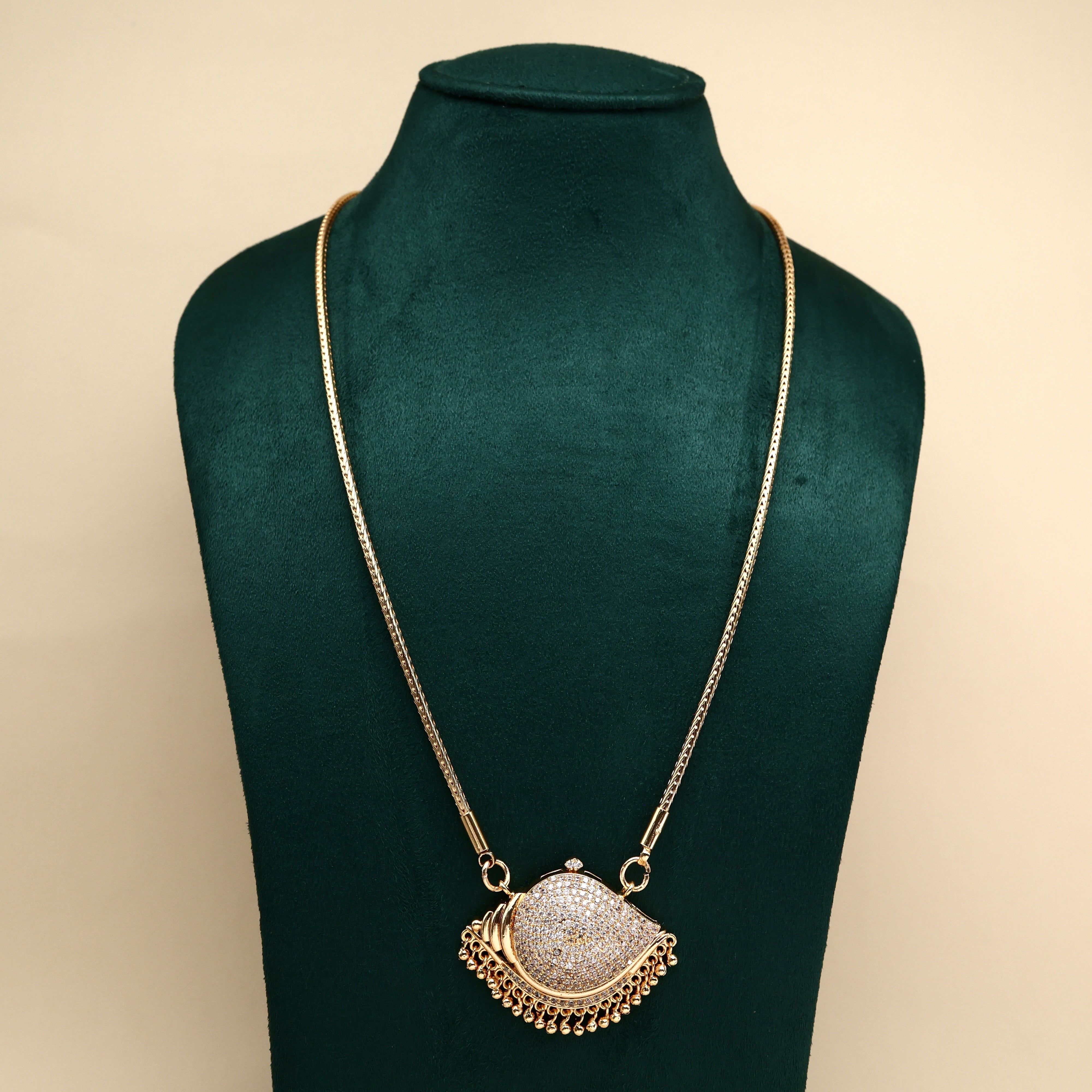 Real Gold Tone Beautiful Traditional Big Shankh Pendant Chain - 30 Inches Chain