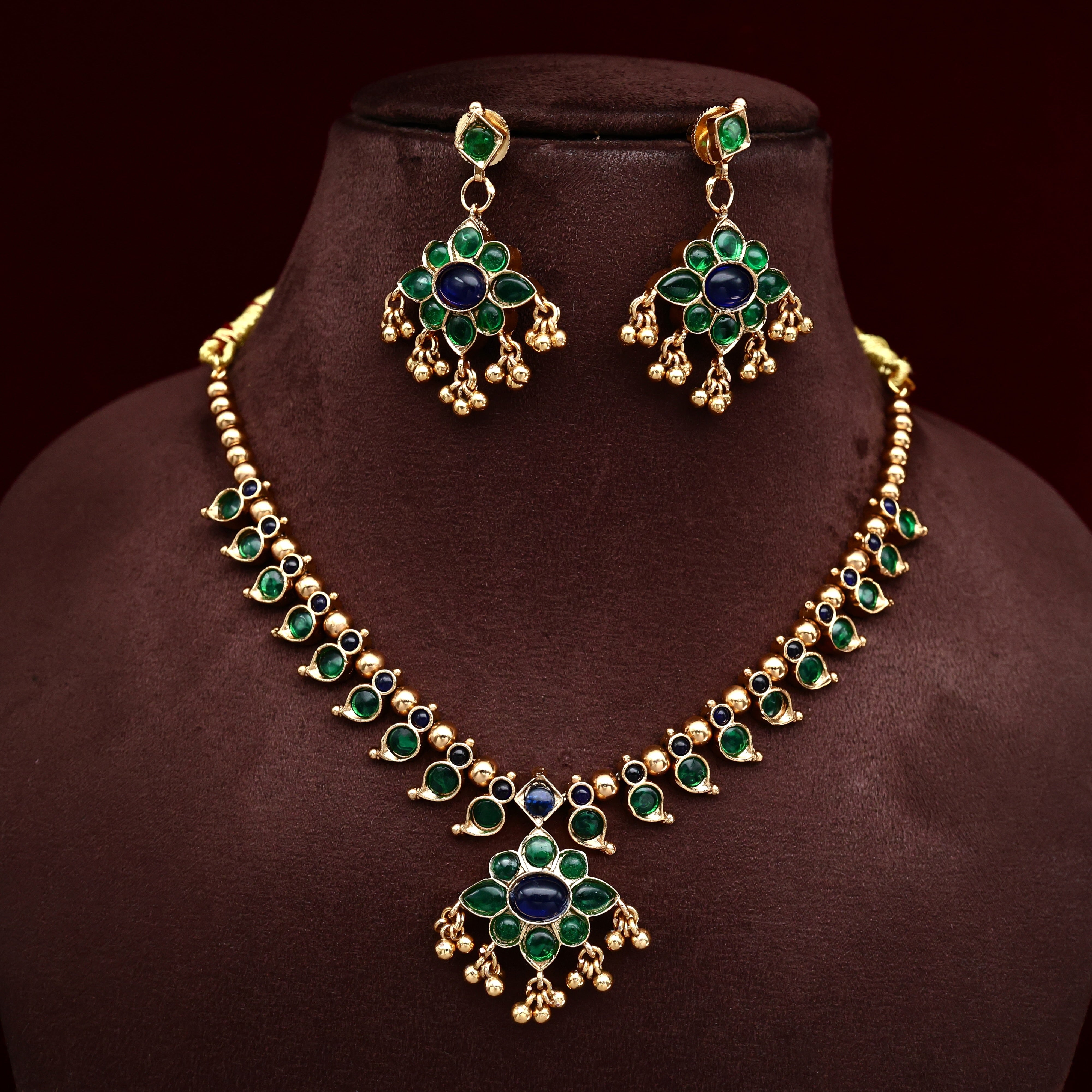 Premium Kemp Reversible Mango Flower Pendant Necklace Set - Green & Blue