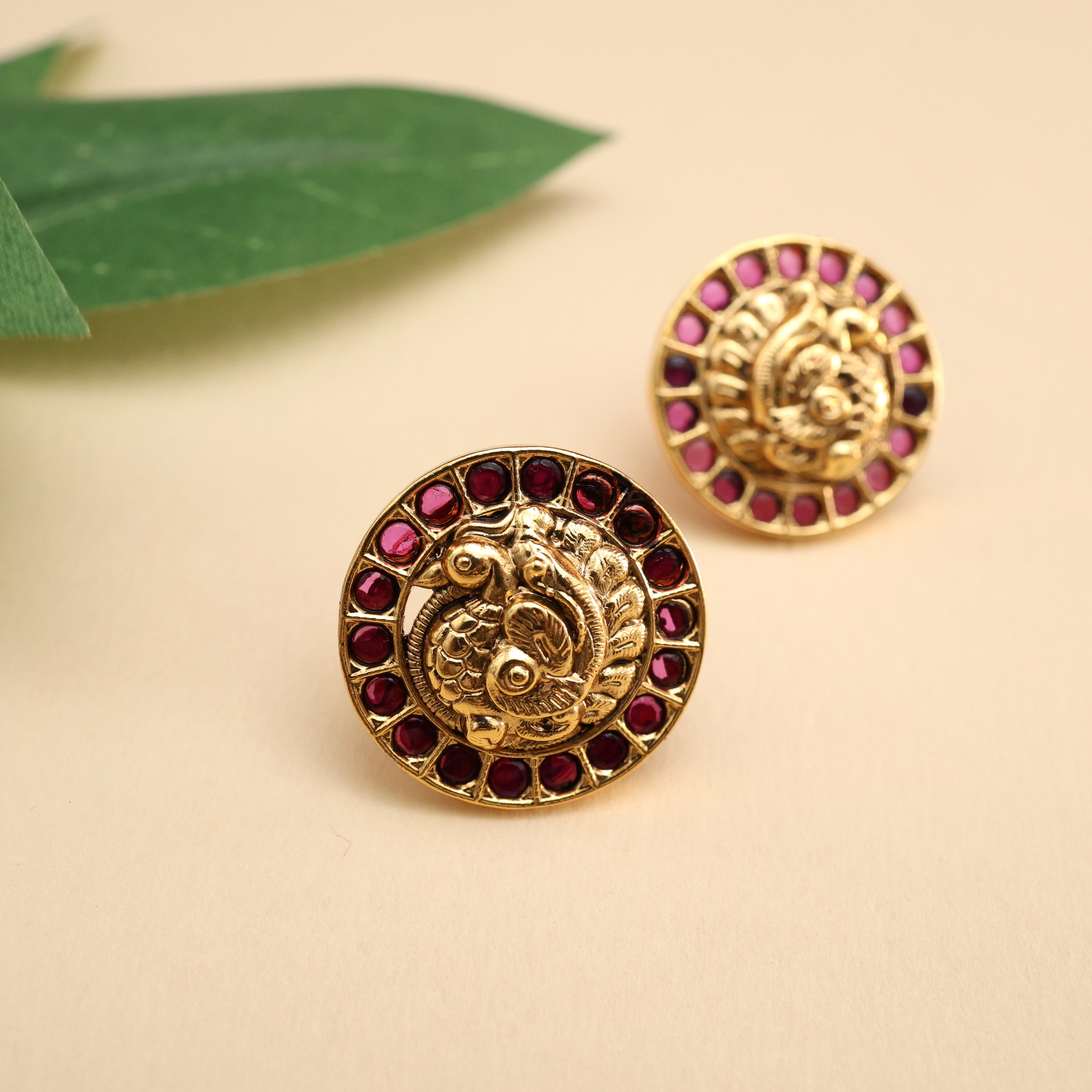 Premium Kemp Kundan Antique Annapakshi Chakram Detachable Pendant Set