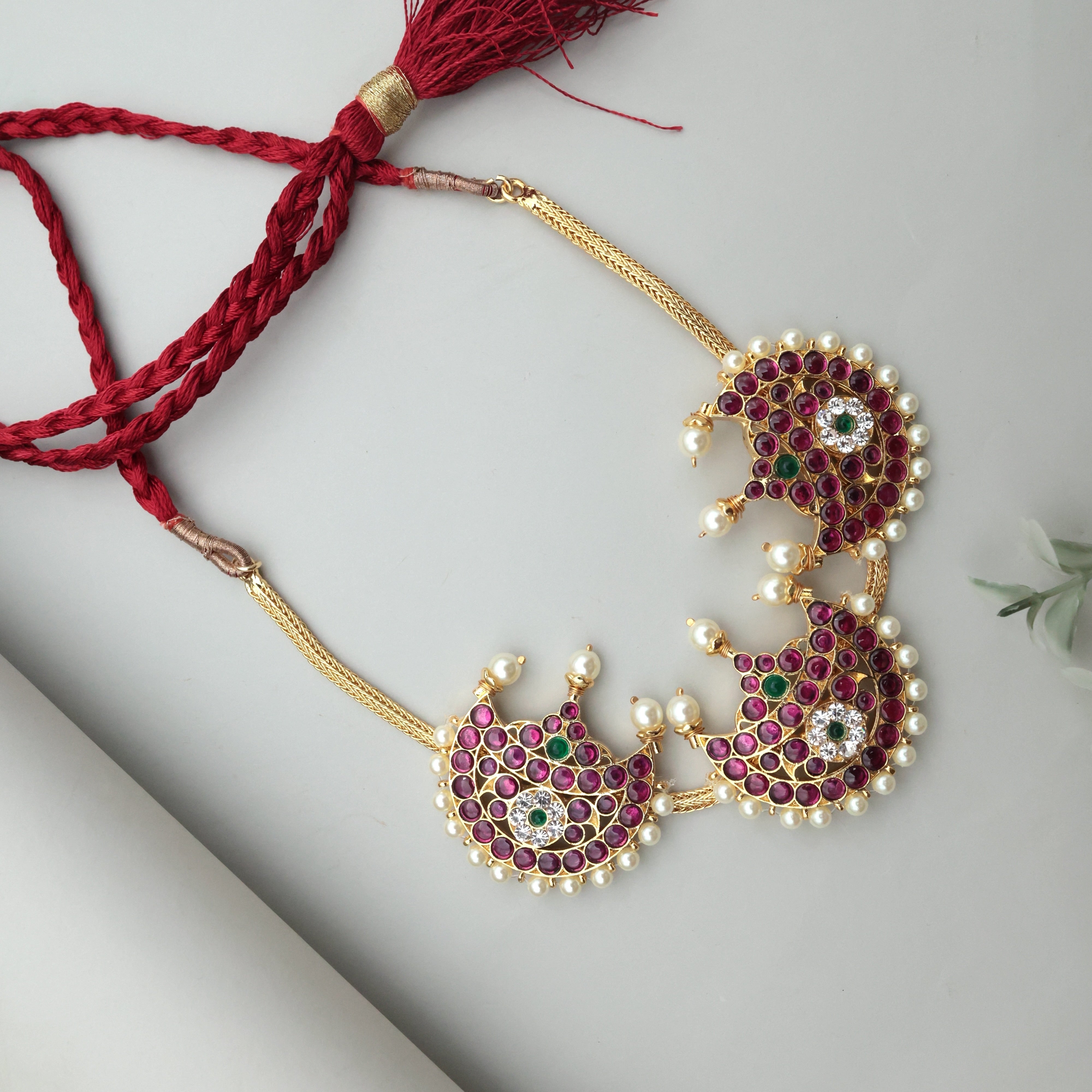 Traditional Real Kemp Chandran Attigai Necklace