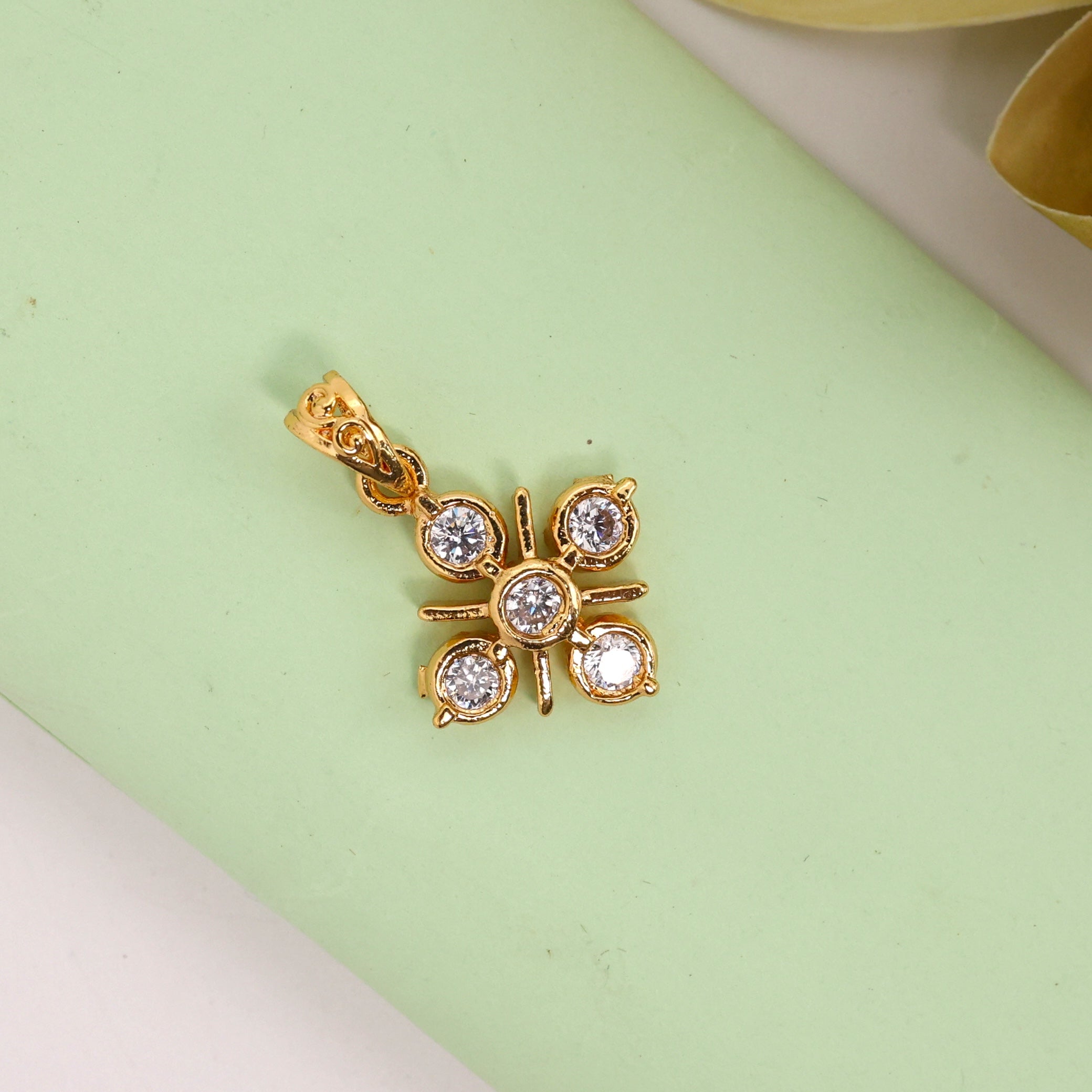 Diamond Look Micro Gold Polished 5 Stone Pendant