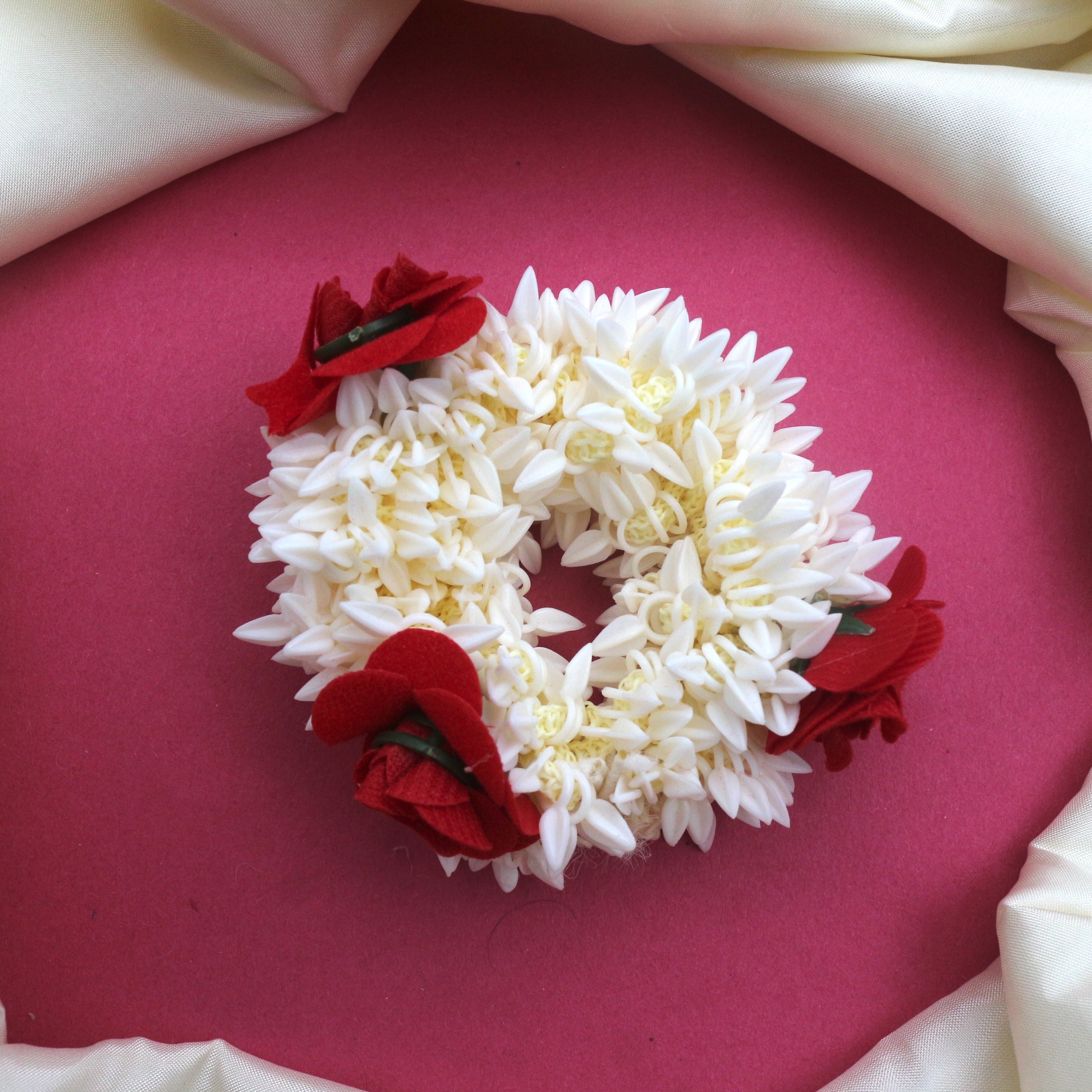 Scented Jasmine/Mogra Hair Bands with 3 Roses