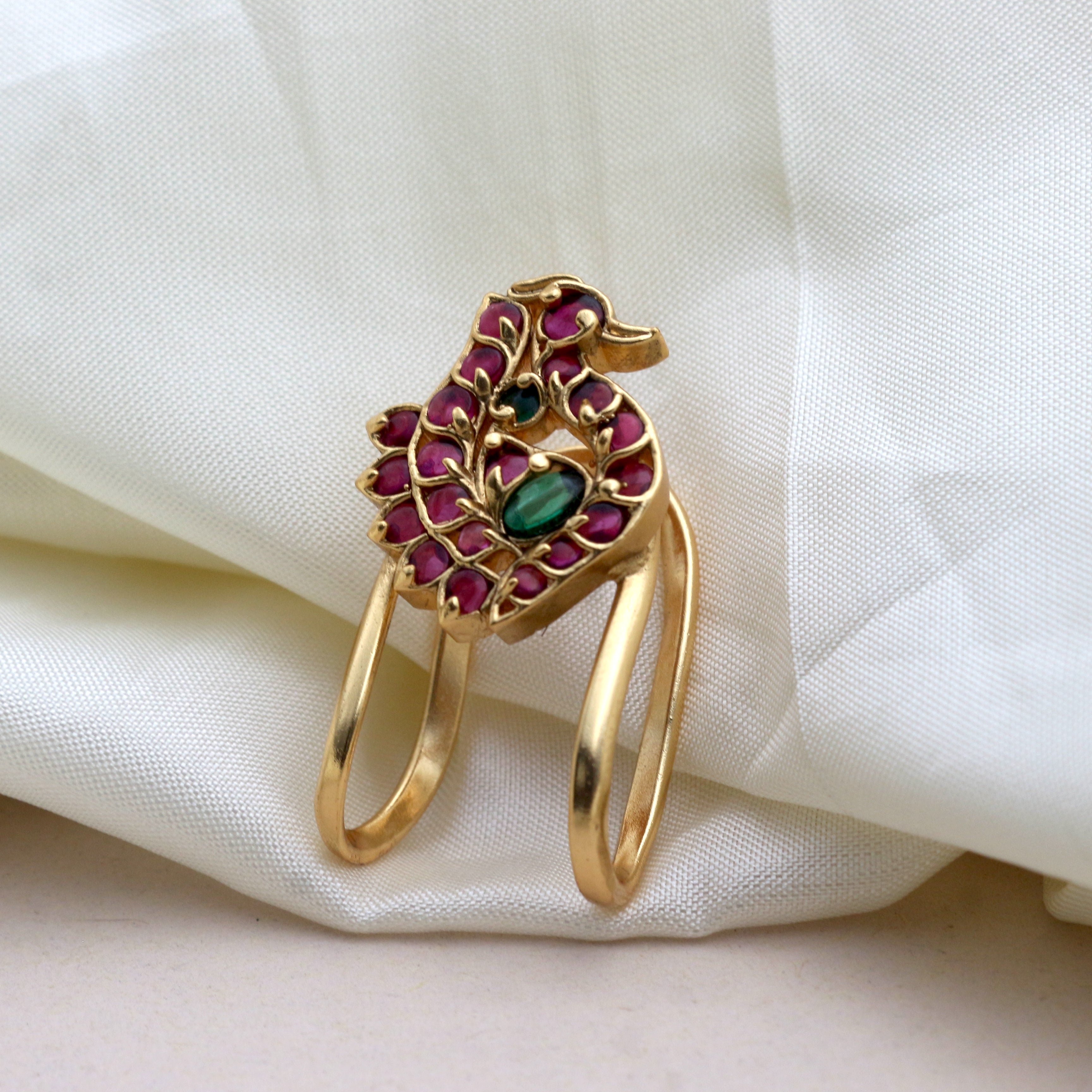 Antique Gold Premium Kemp Annam Vanki Finger Ring / Neli Modhiram