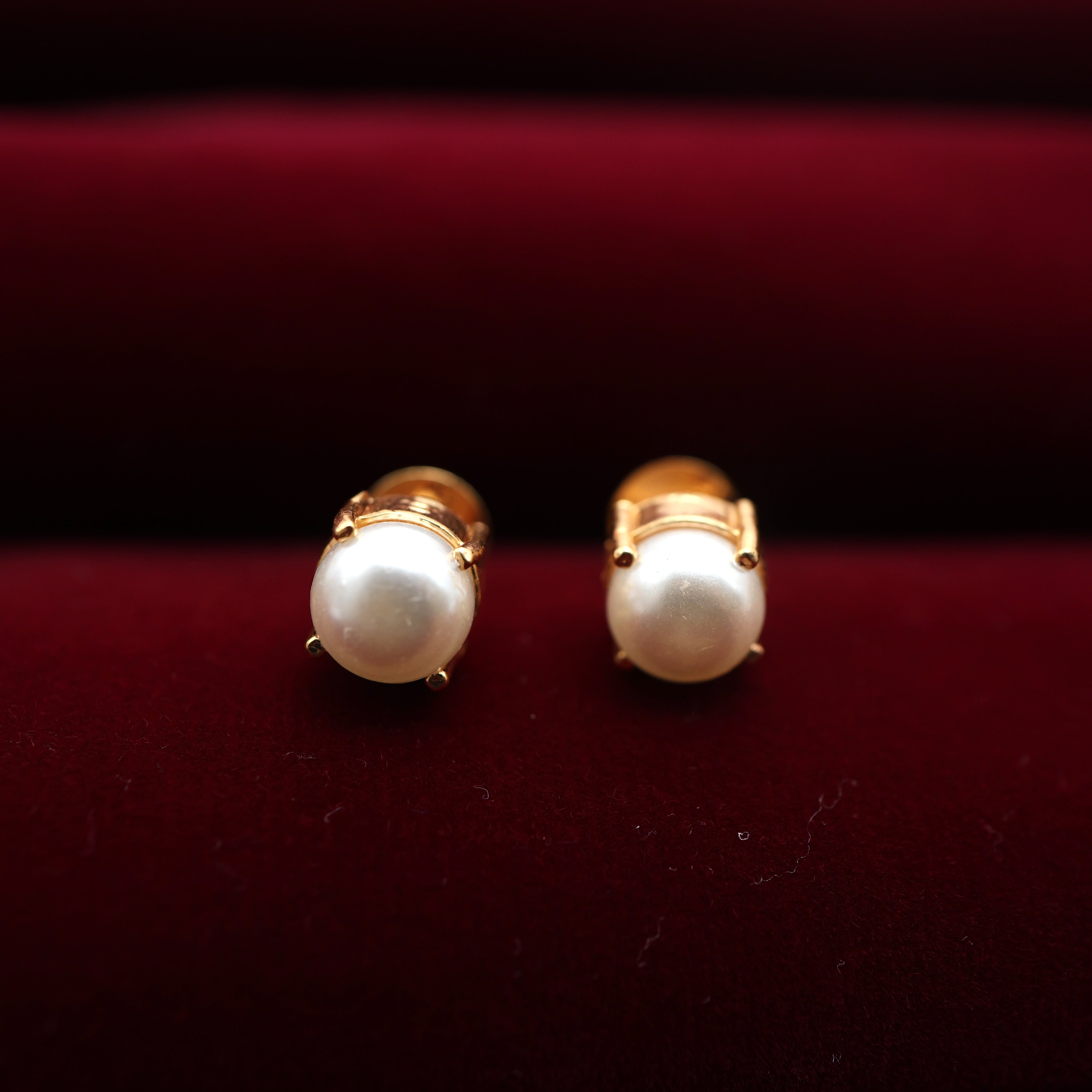 Real Gold Tone Single Stone Studs - Pearl