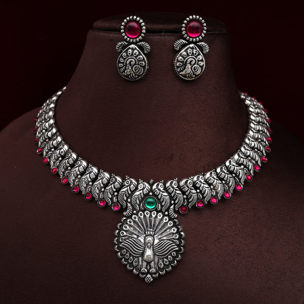 Silver Look Dancing Peacock Necklace Set