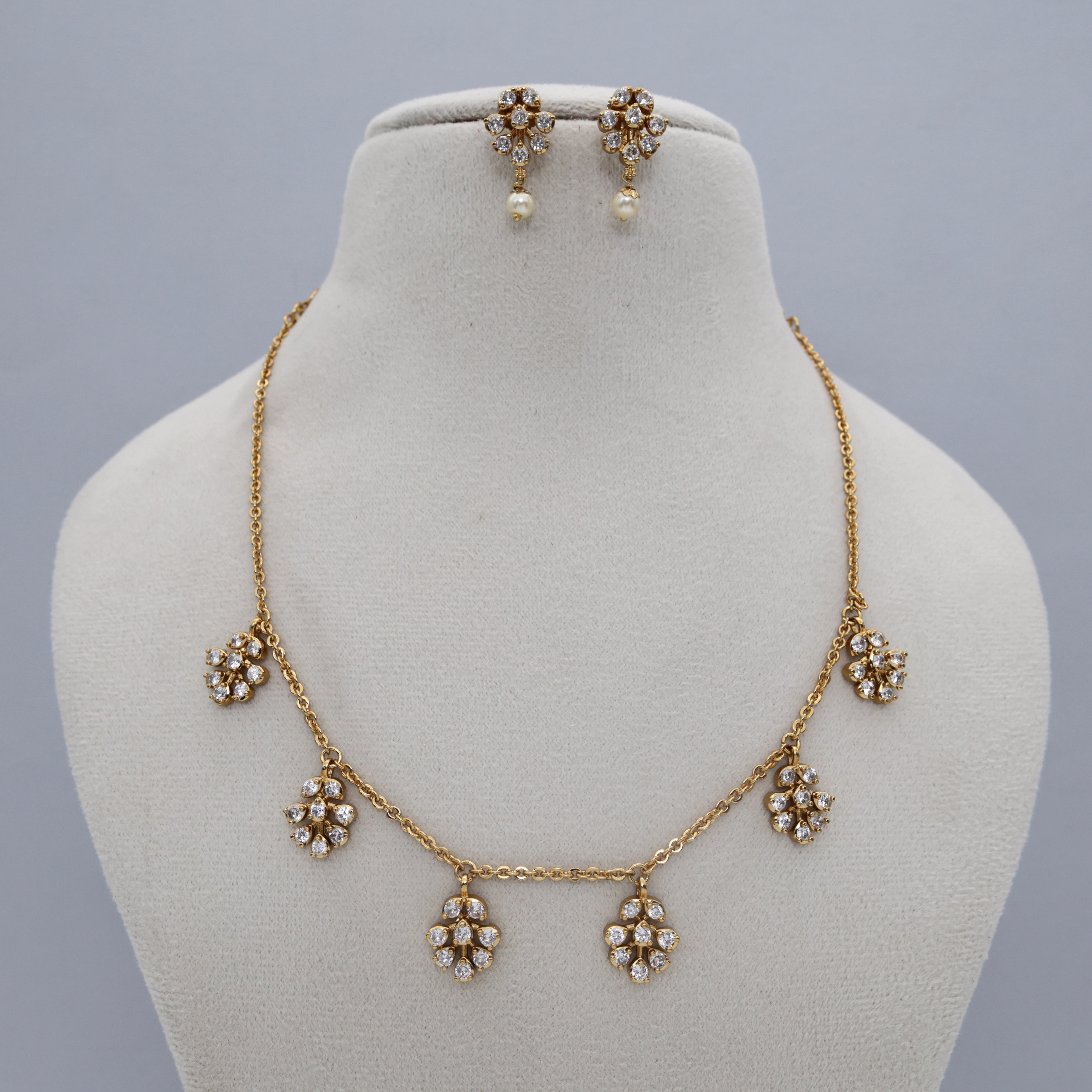 Diamond Look Lightweight Flower Drops Necklace Set