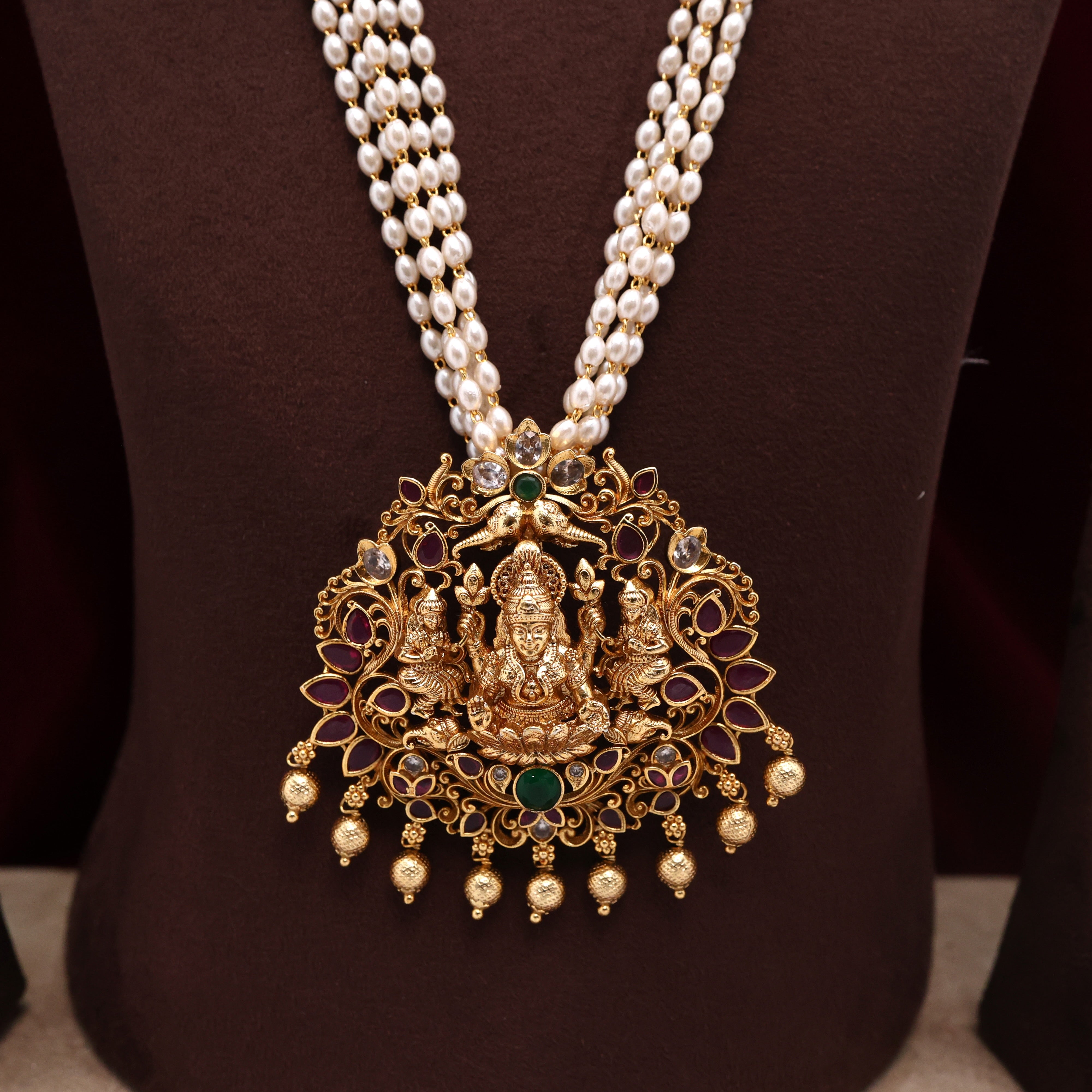 Antique Kemp Lakshmi Devi Pendant 5 Layer Rice Beads Pearl Mala Set