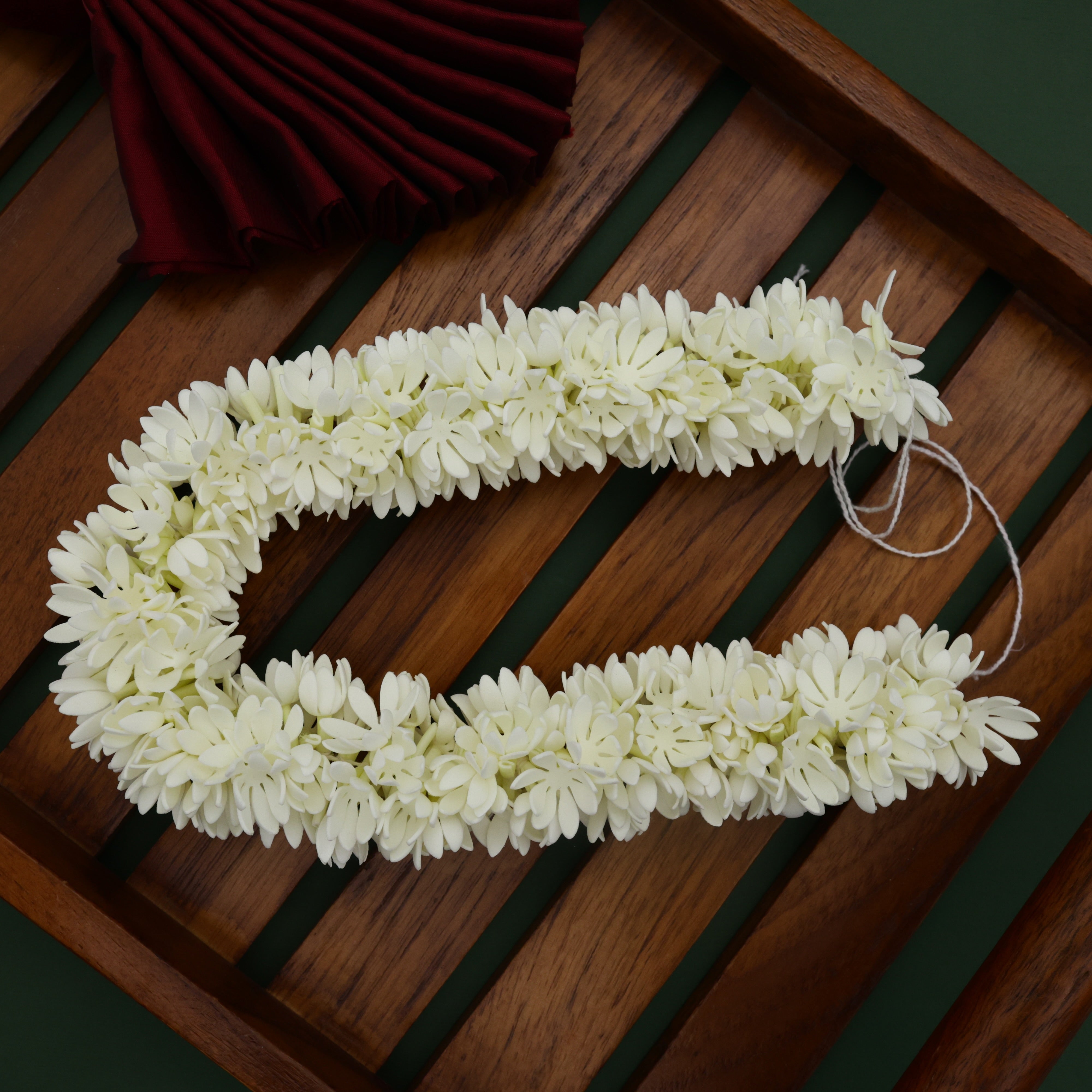 Handmade Reusable Foam Bloomed Nithyamalli Flower String