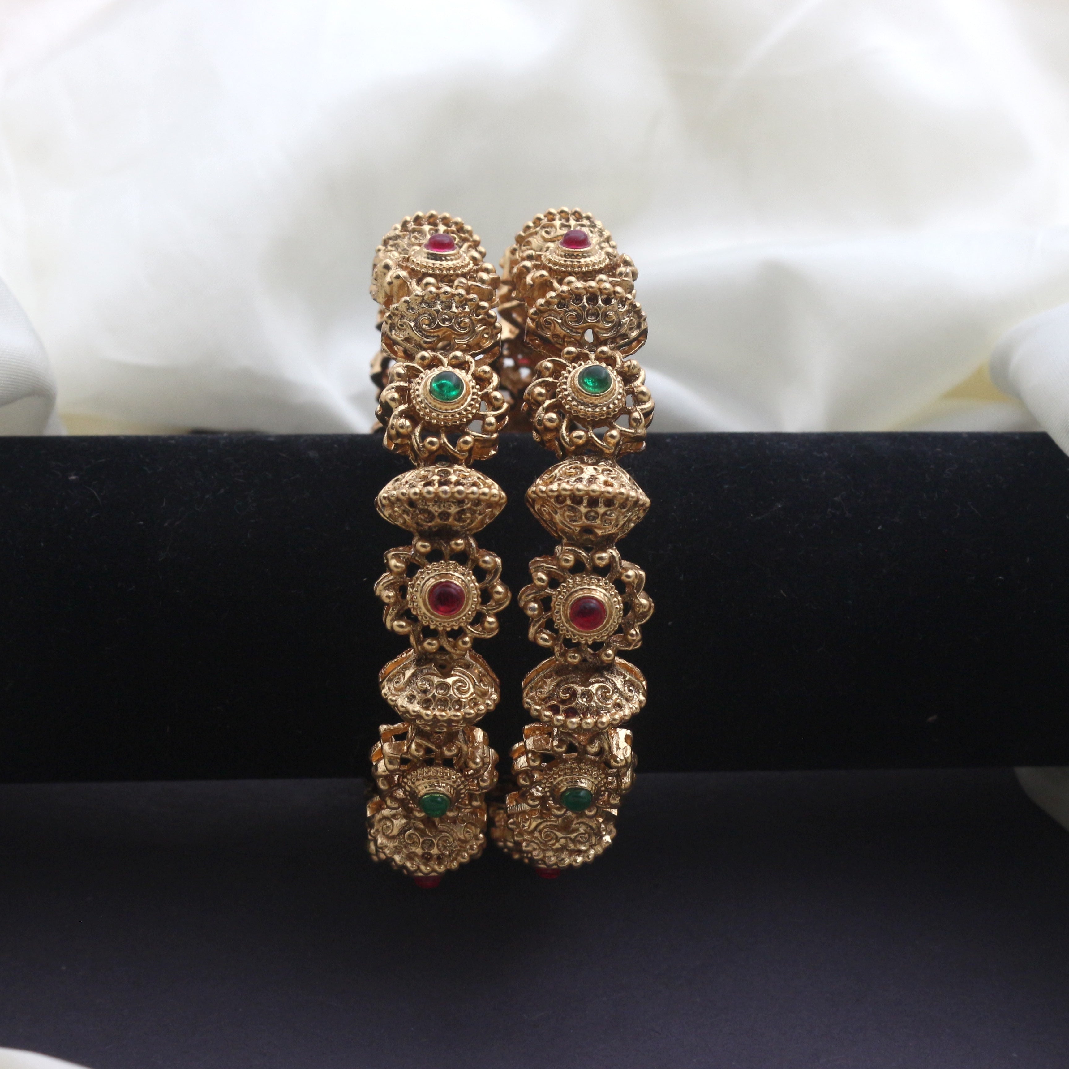 Premium Rajwadi Polish Sunflower Kemp Bridal Bangles