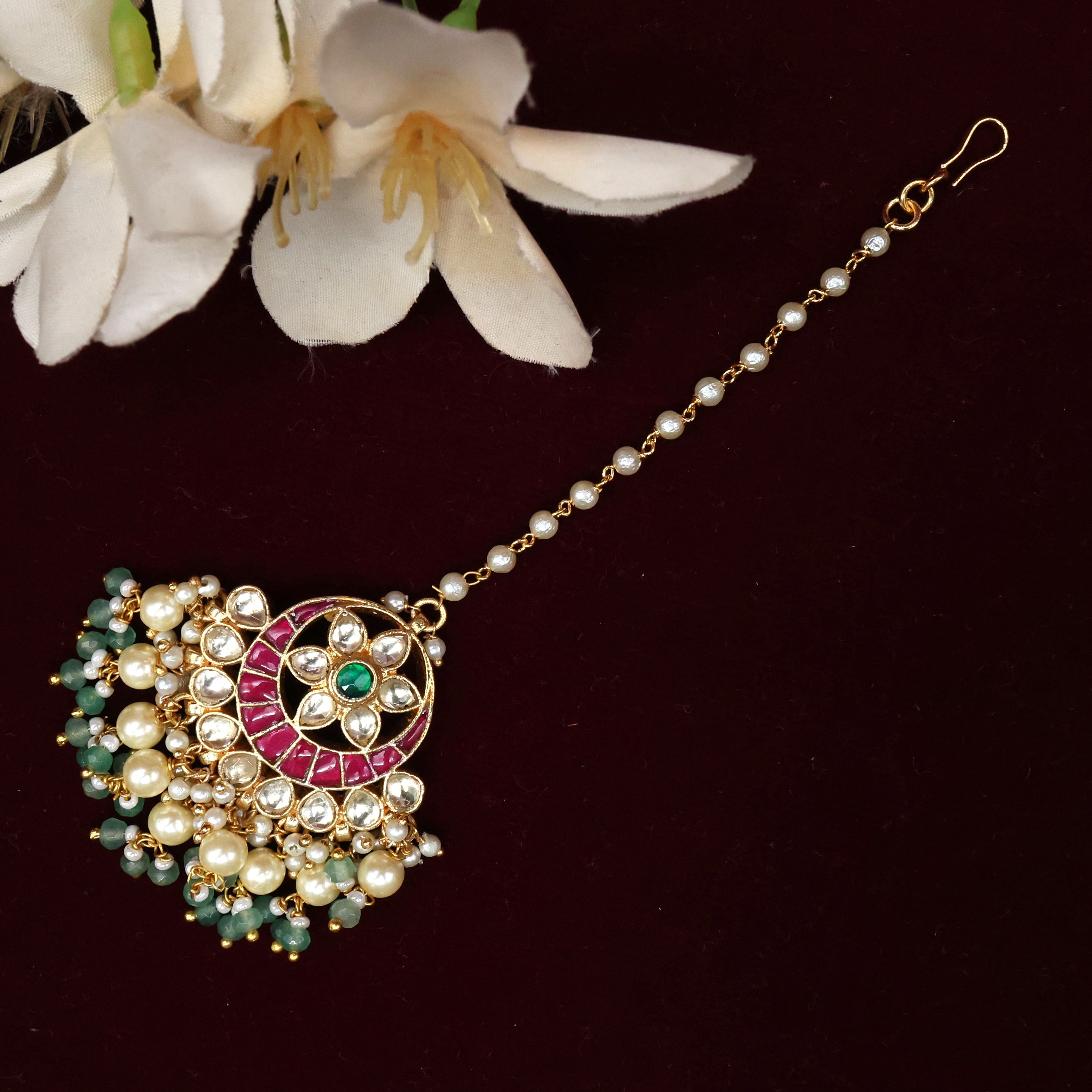 Premium Pachi Kundan Chaand Phool Single Pearl Line Bridal Maang Tikka