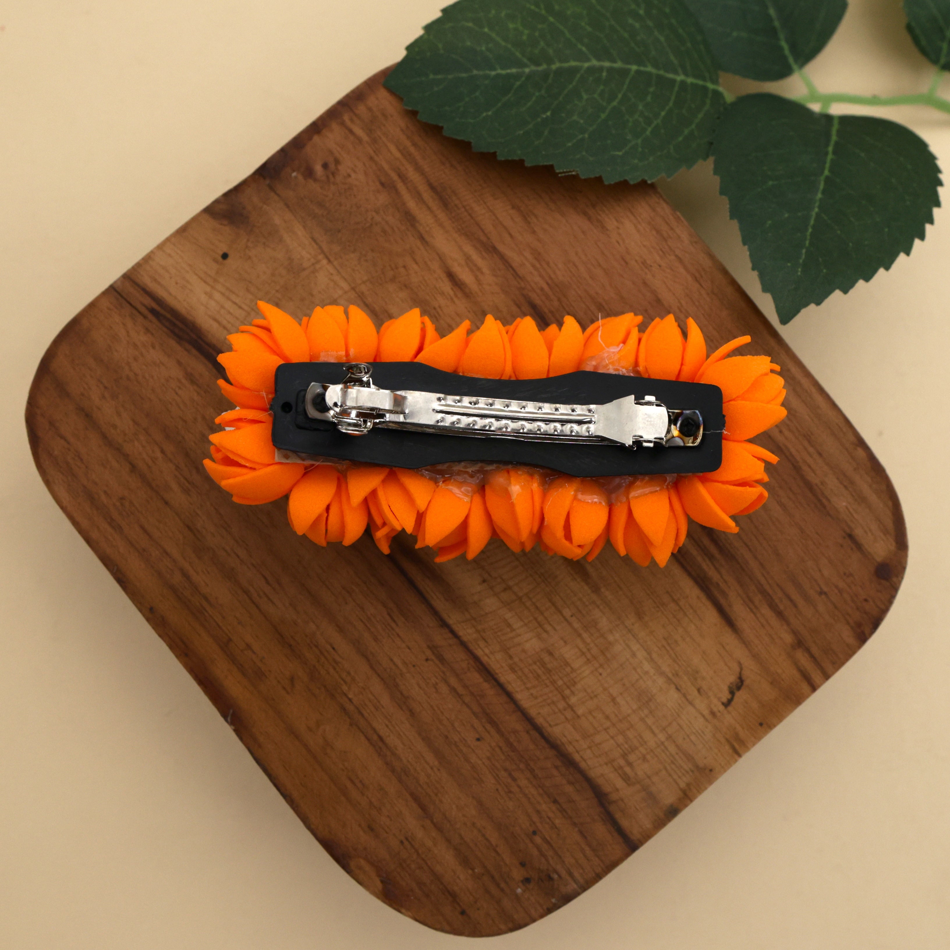 Handmade Foam Iruvatchi Kanakambaram French Barrette Hair Clip