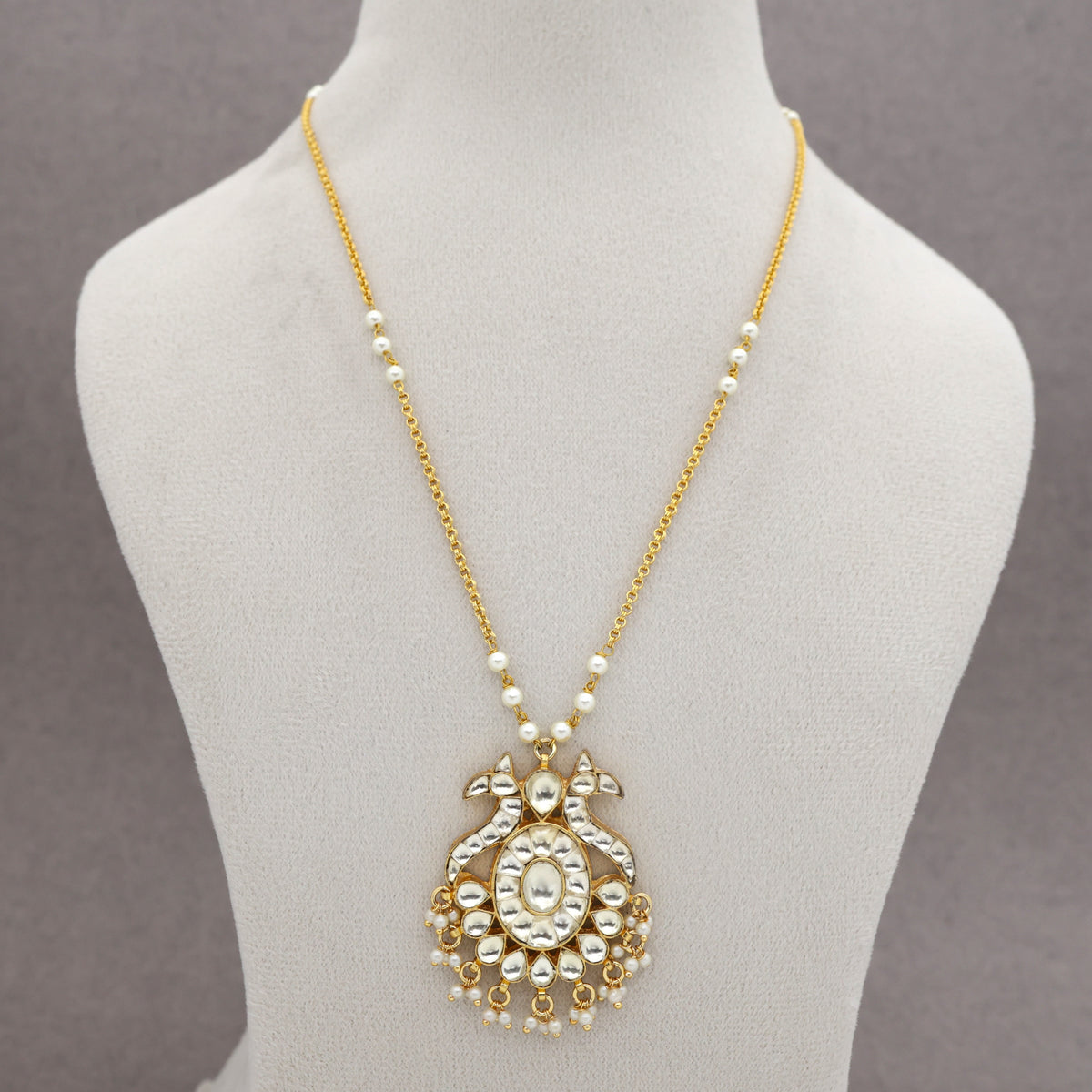 Premium Pachi Kundan Gold Tone Rettapakshi Flower Pendant Mala