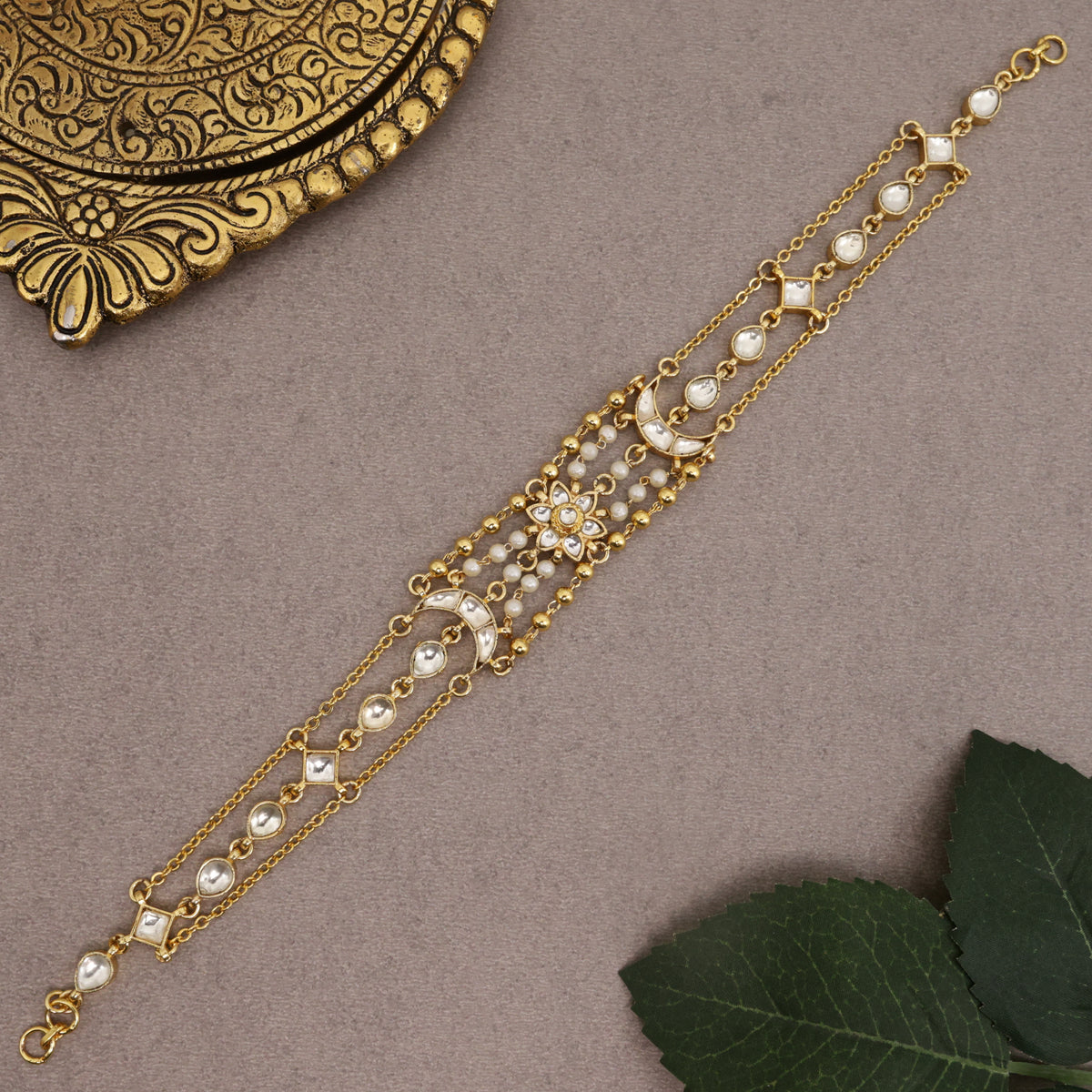 Premium Gold Tone Pachi Kundan Two In One Sheeshpool/Mathapatti Choker Set