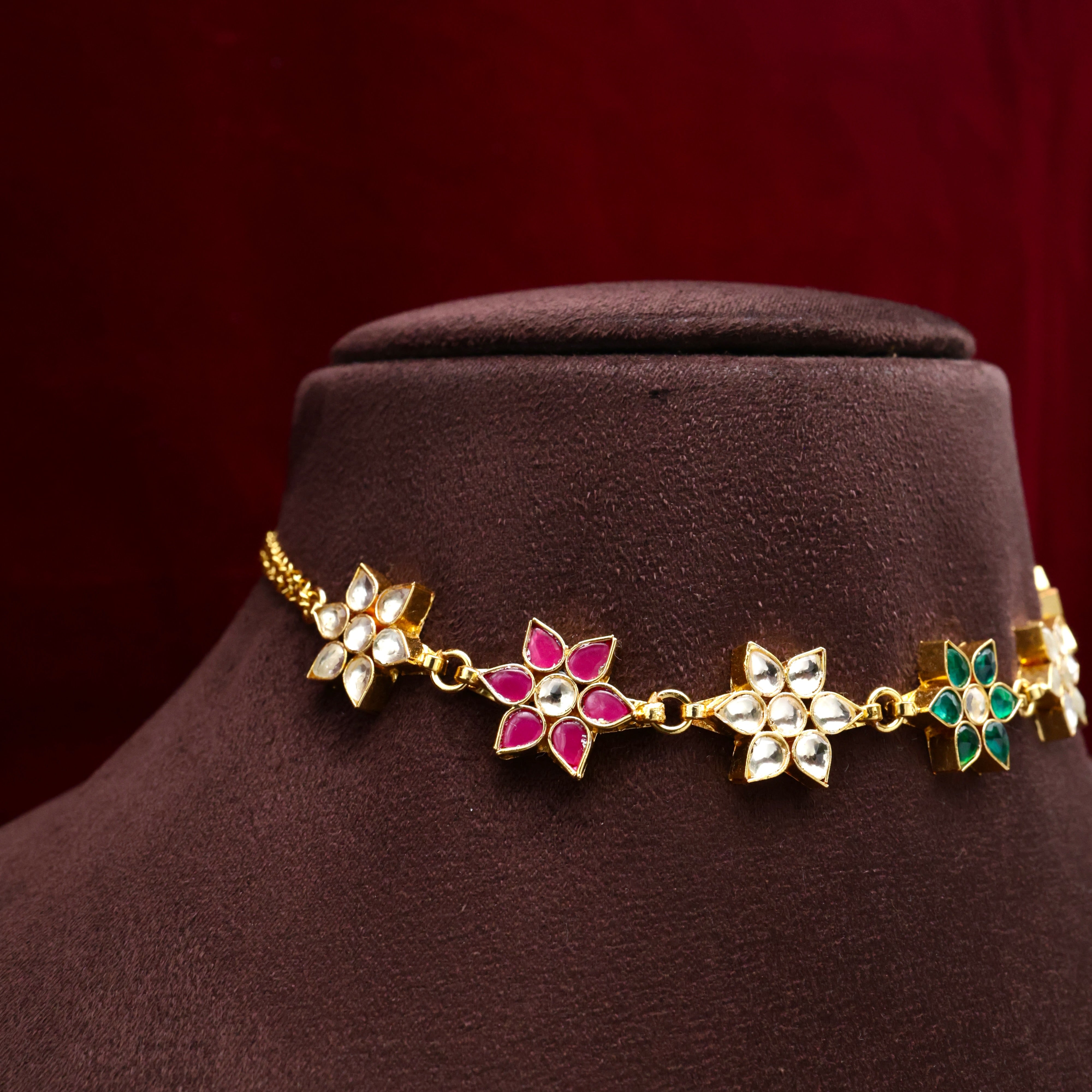 Pachi Kundan Star Flower Two in One Kids Choker/Sheeshphool