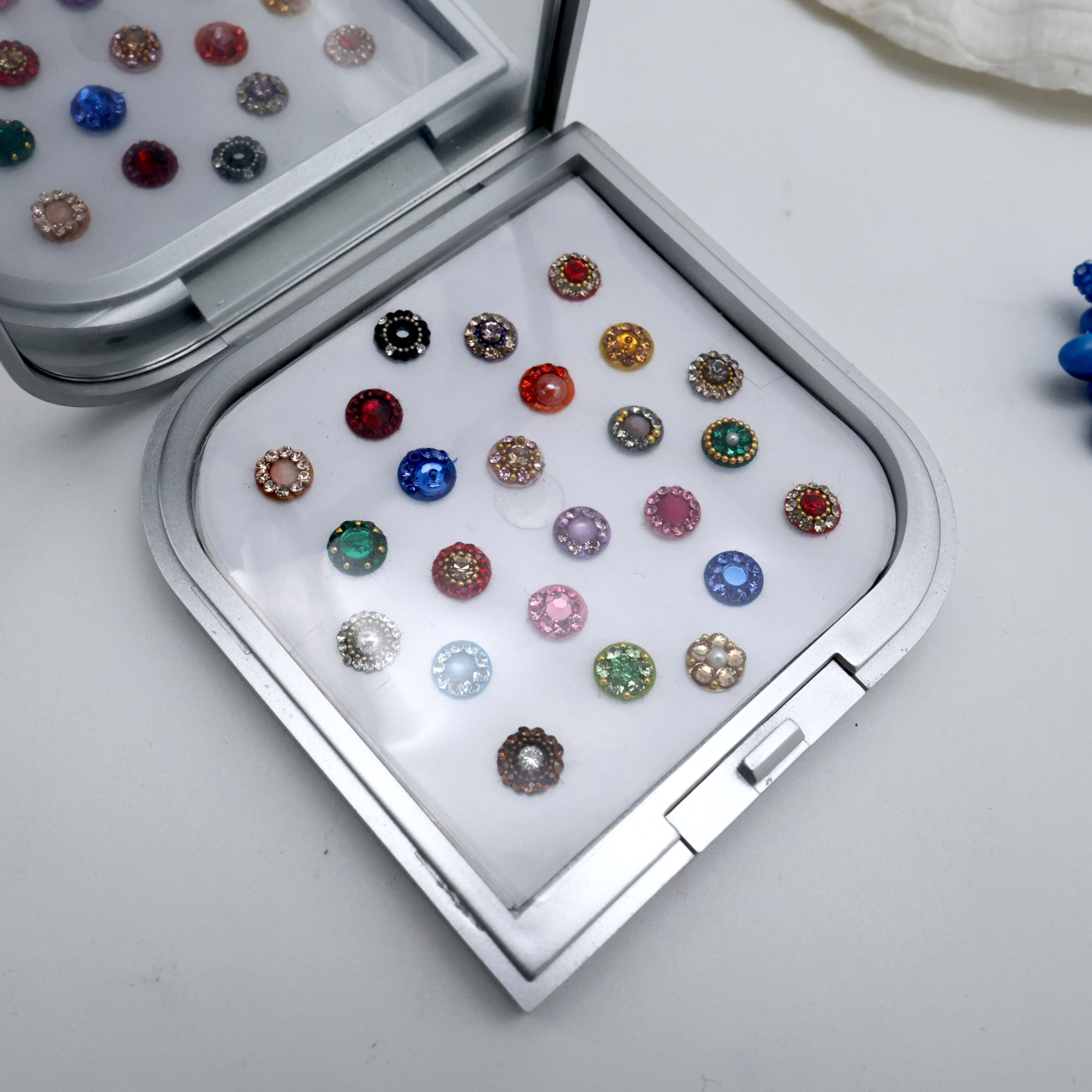 Premium Fancy Bridal Round Bindis Box with Mirror