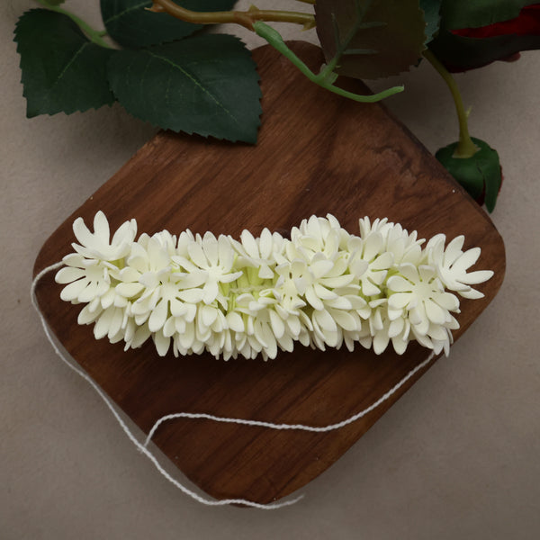 HANDMADE FOAM REUSABLE NITHYAMALLI POO 4 INCHES STRING