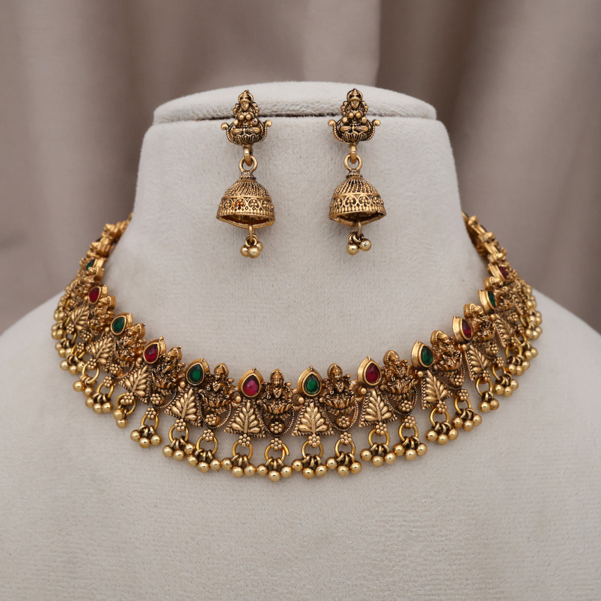 Antique Matte Lakshmi Kemp Budget Necklace Set