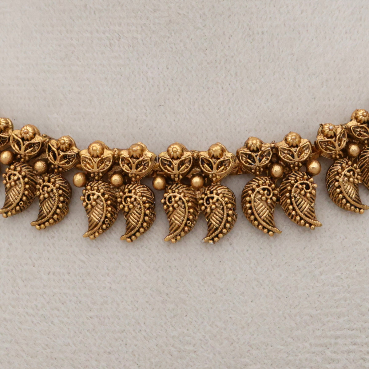 Antique Matte Simple Mango Necklace Set