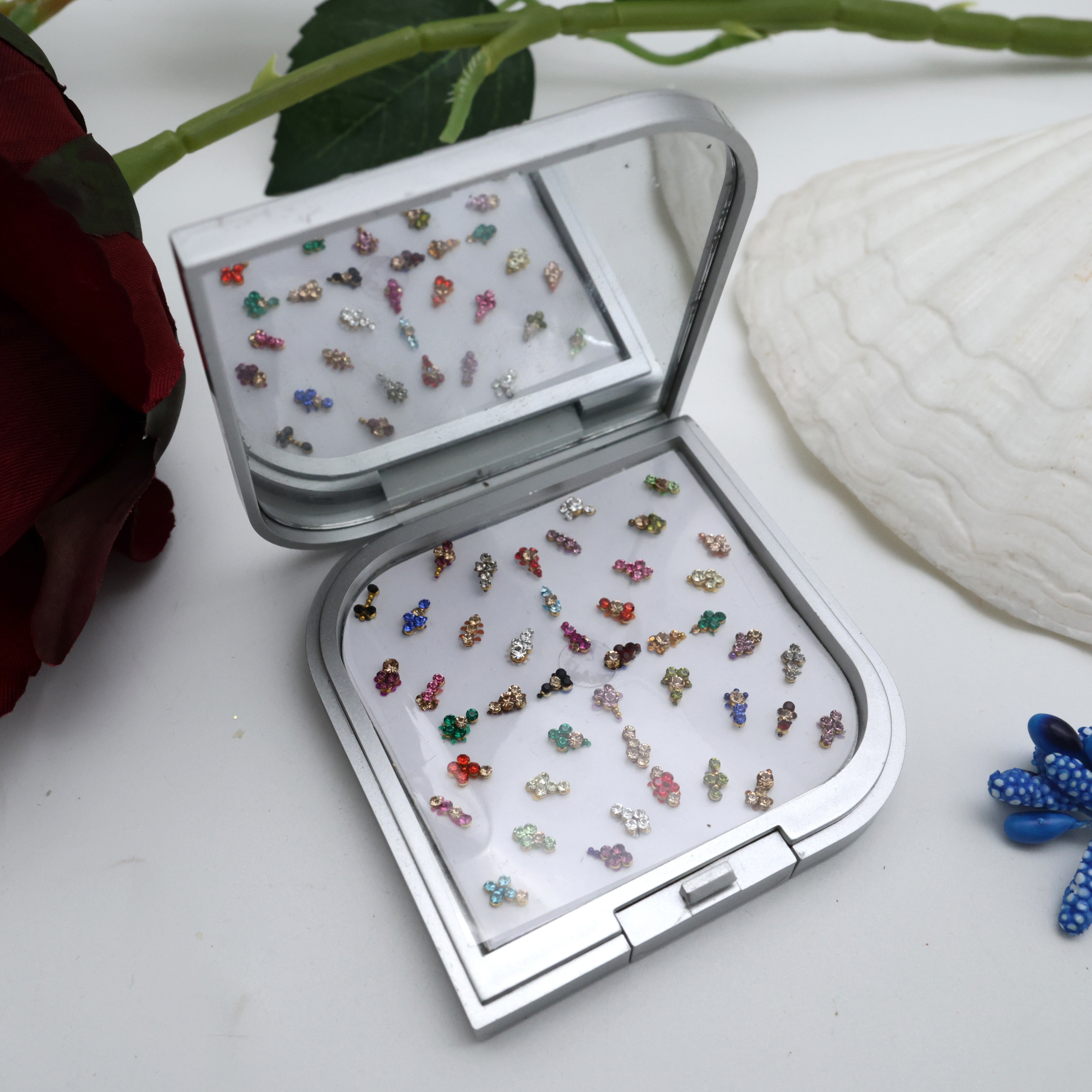 PREMIUM STONE WORK FANCY TILAK FLOWER BINDI BOX WITH MIRROR