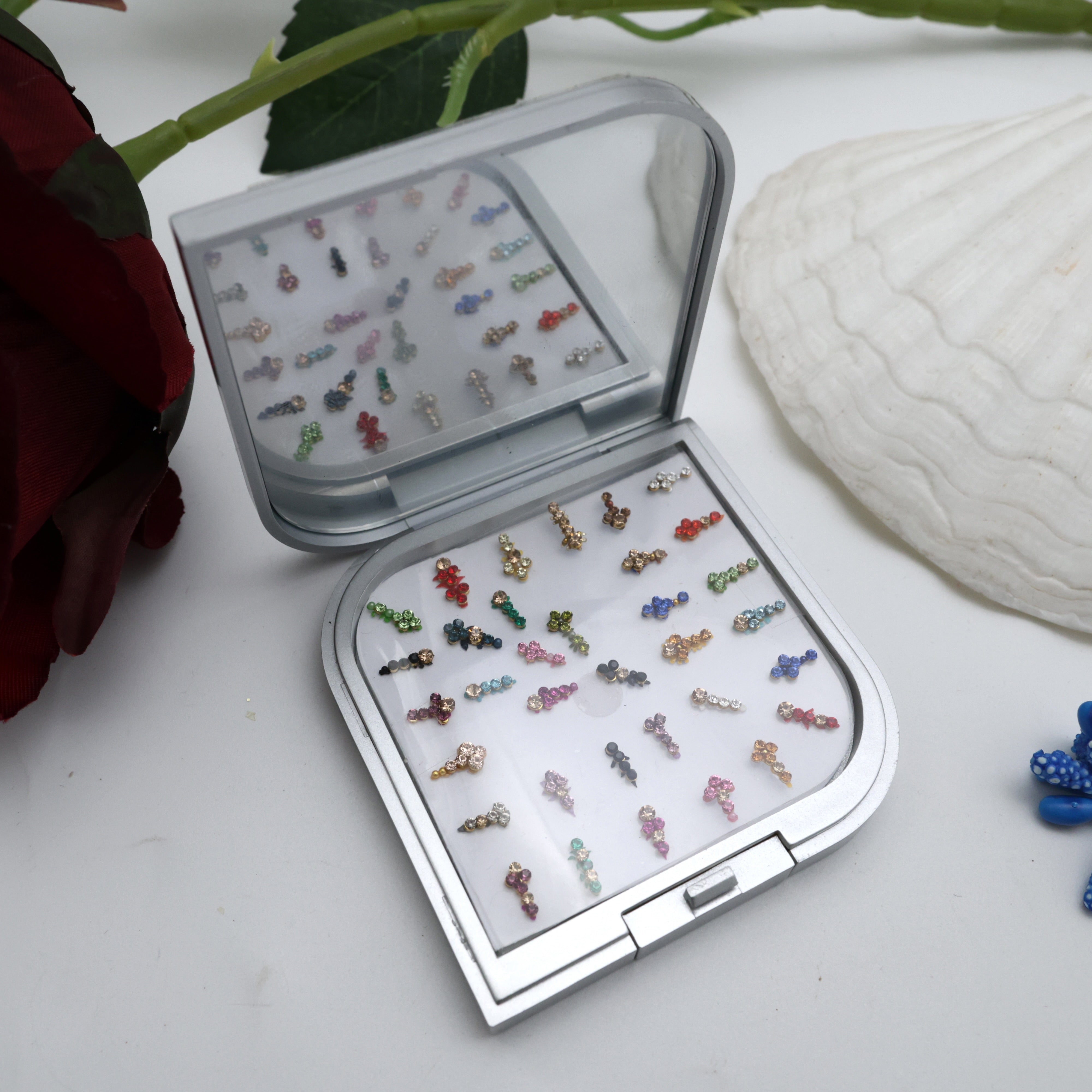 PREMIUM FANCY FLOWER TILAK STONE WORK BINDI BOX WITH MIRROR