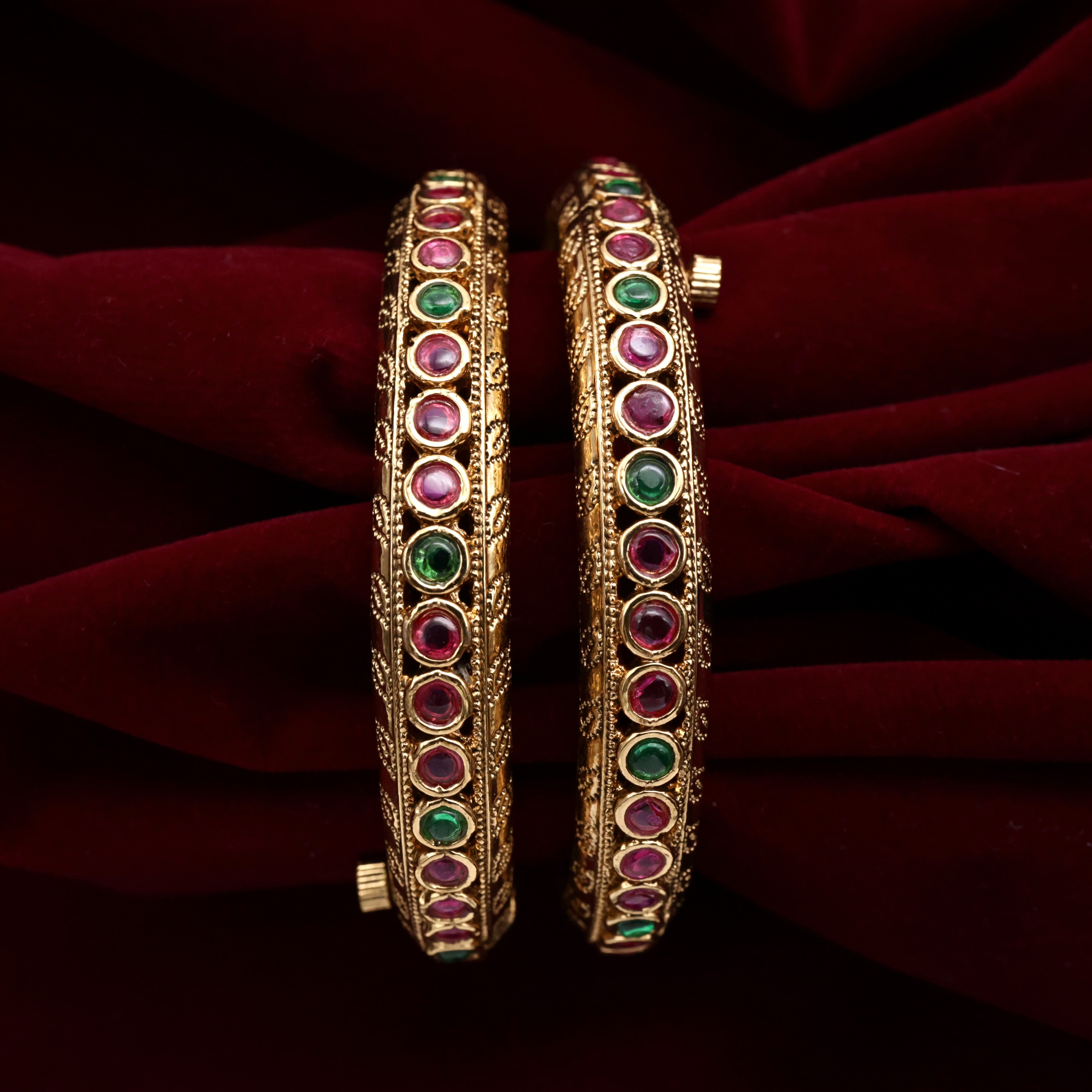 Antique Kemp Thick Heritage Screw Open Kada Bangles