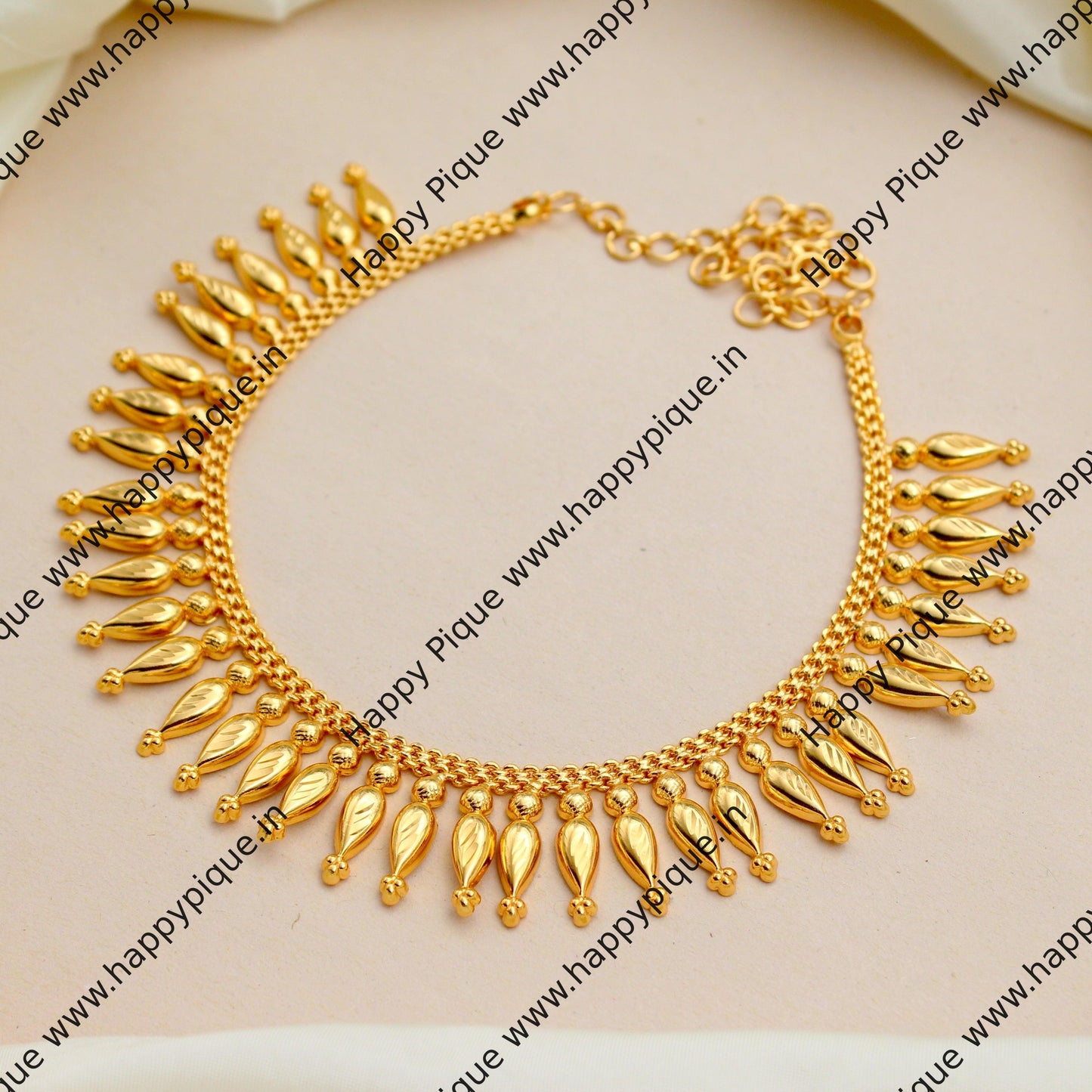 Real Gold Look Traditional Big Mulla Mottu Necklace