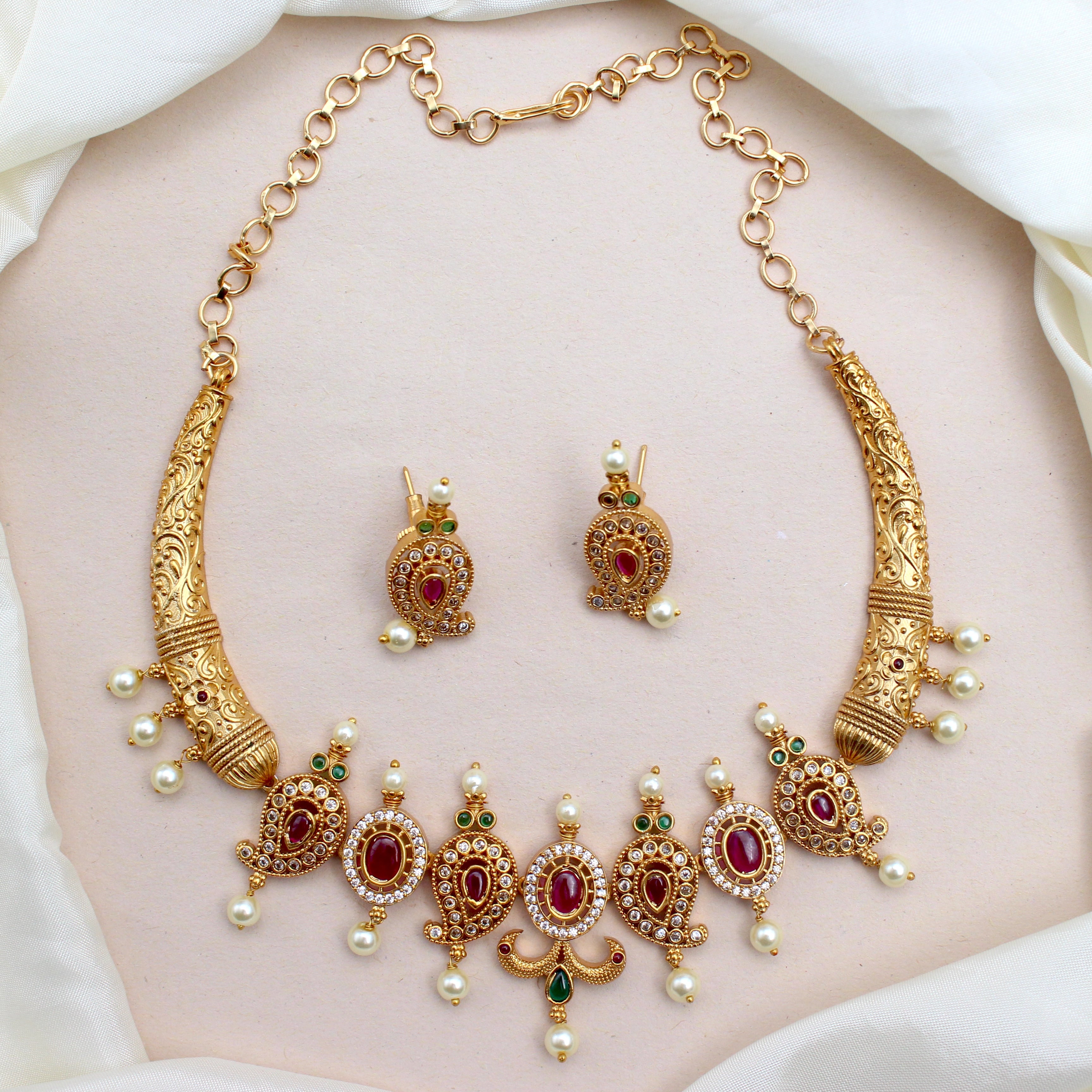 Designer AD Kemp Paisley Hasli Necklace Set