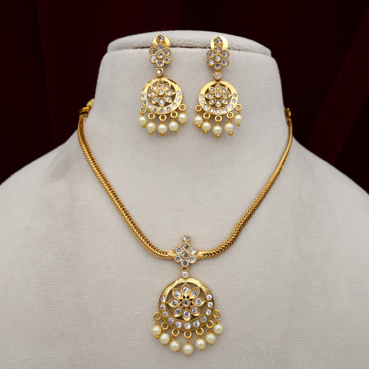 Gold Look Single Stone Pendant Attigai Necklace Set - White