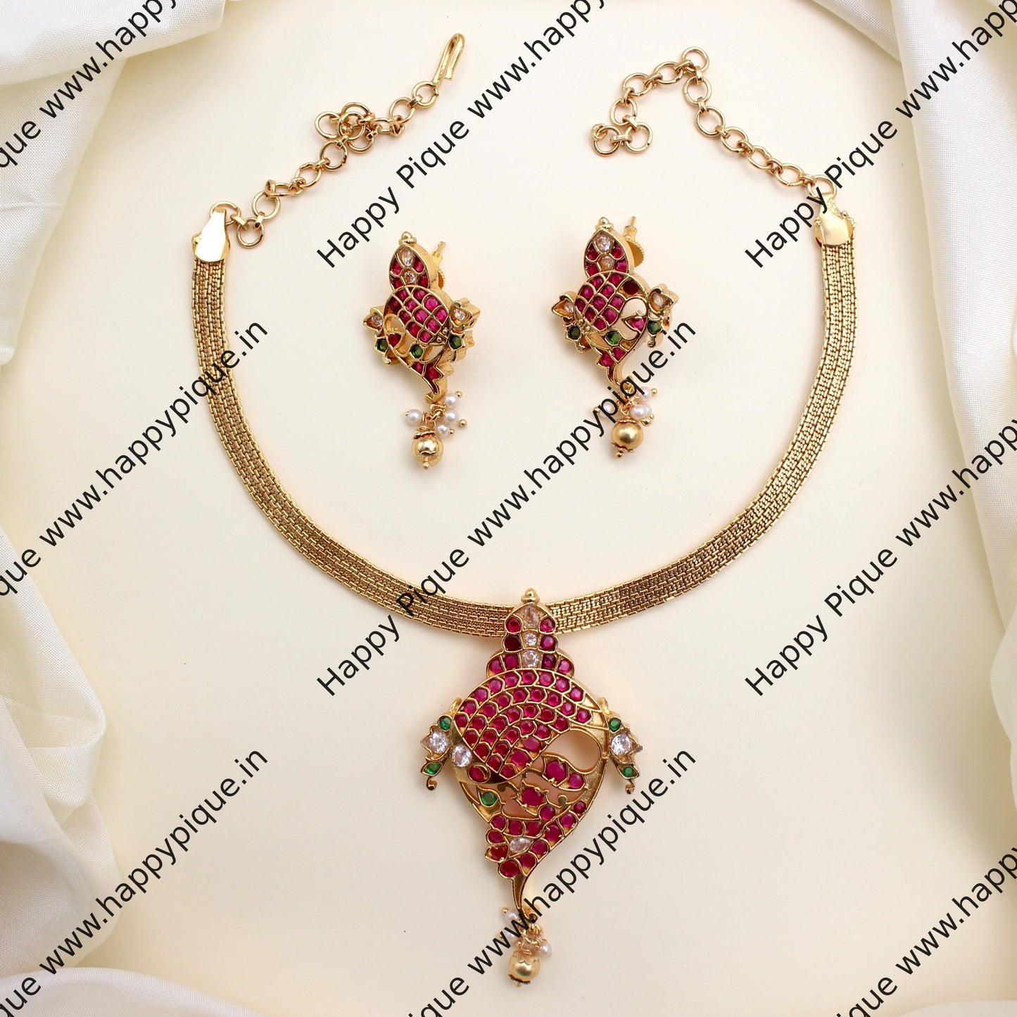 Real Kemp AD Shankh Pendant Necklace Set