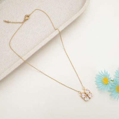 GOLD TONE ANTI TARNISH SHORT CHAIN - TWO IN ONE MAGNETIC WHITE HEARTS