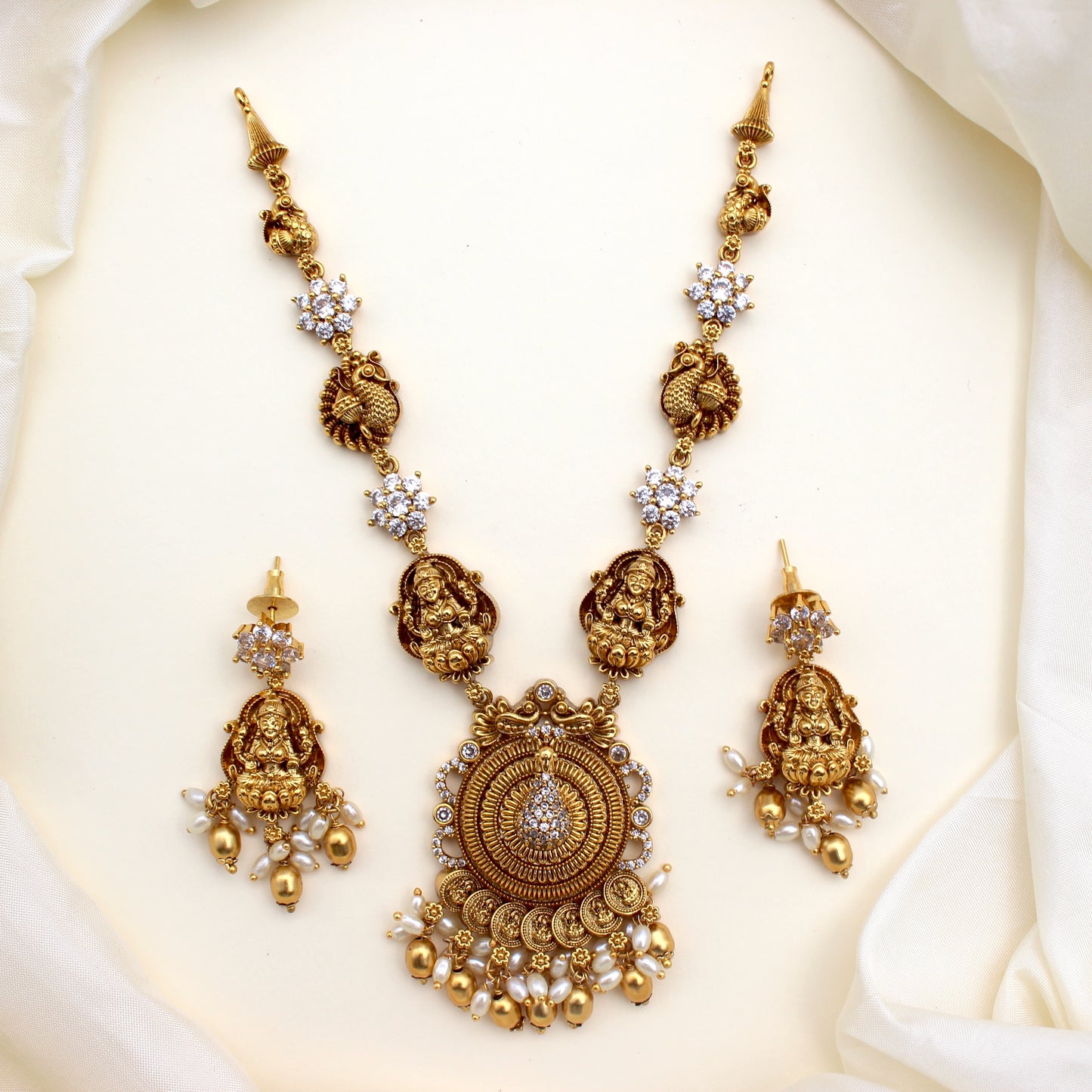 Antique Diamond Flower Nagas Lakshmi Bridal Necklace Set