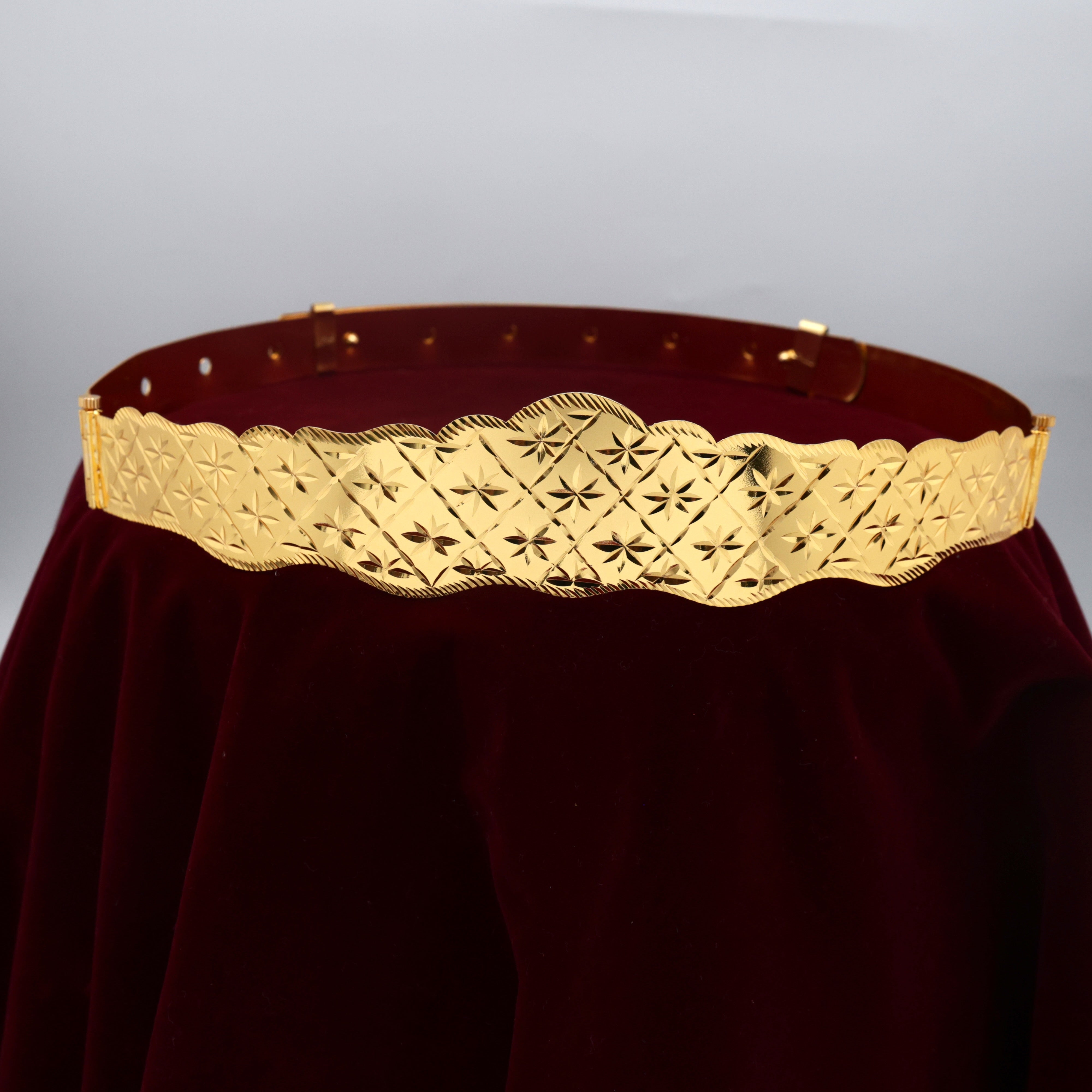 Real Gold Look Flower Cut Adjustable Bridal Hip Belt